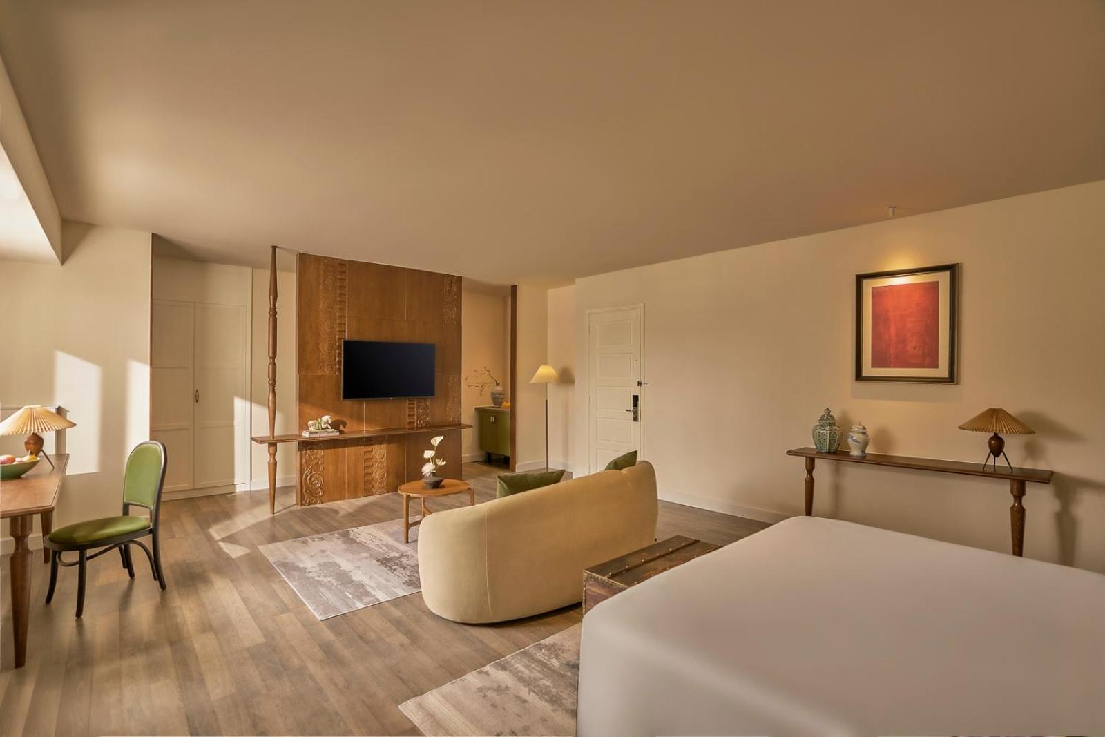 Executive Suite