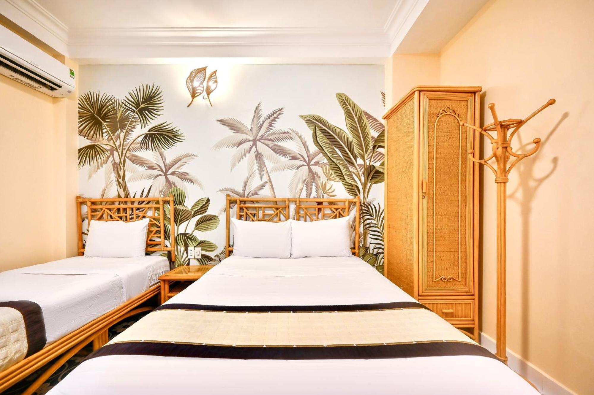 Superior Triple Room