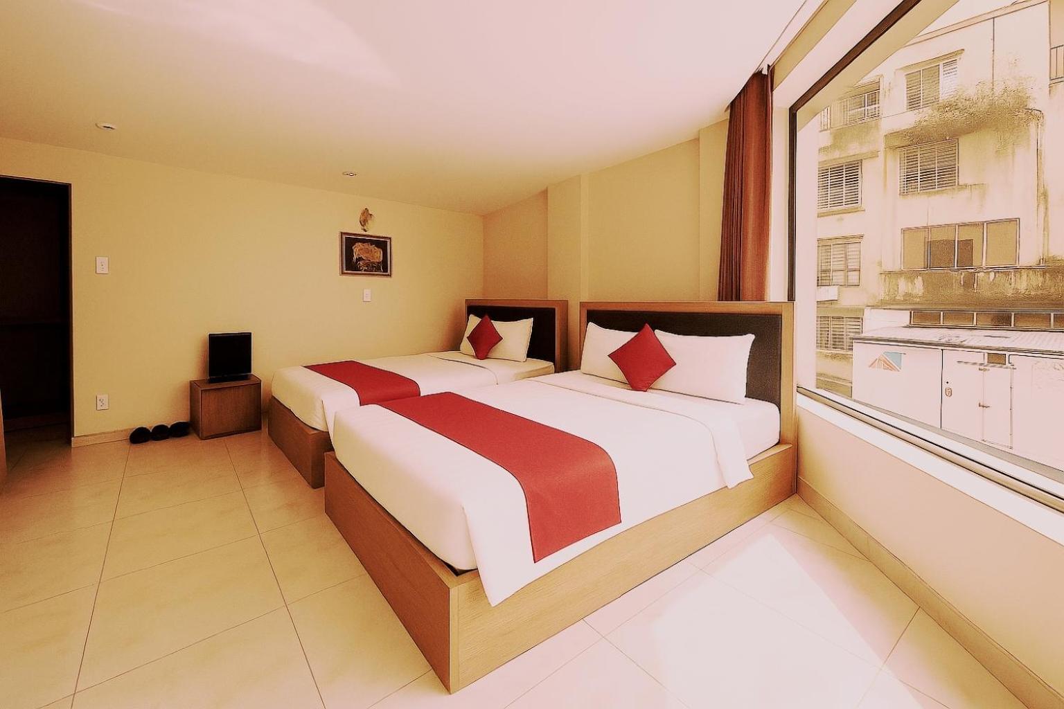 Deluxe Family Room