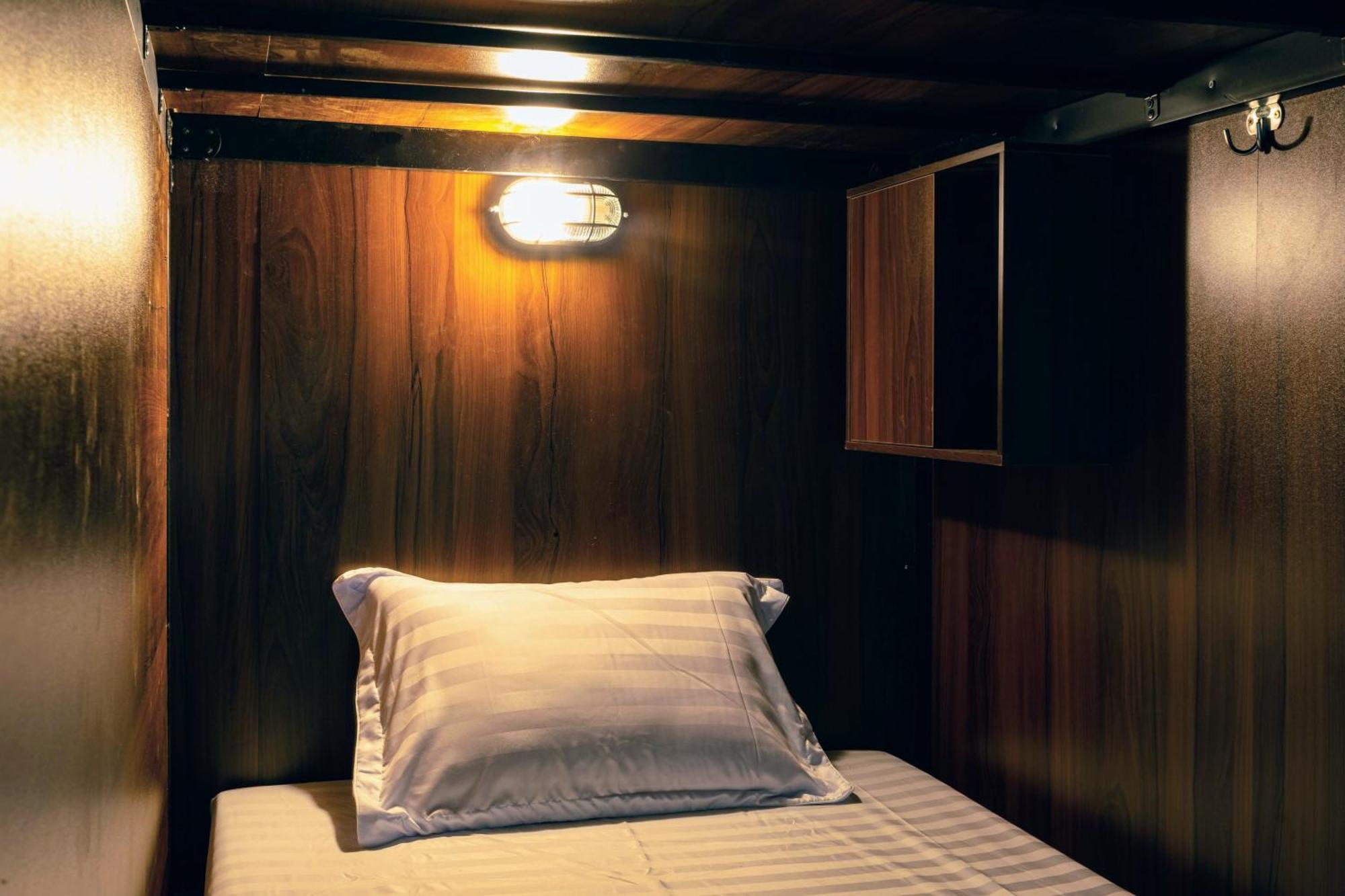 Bed 6-Bed Mixed Dormitory Room