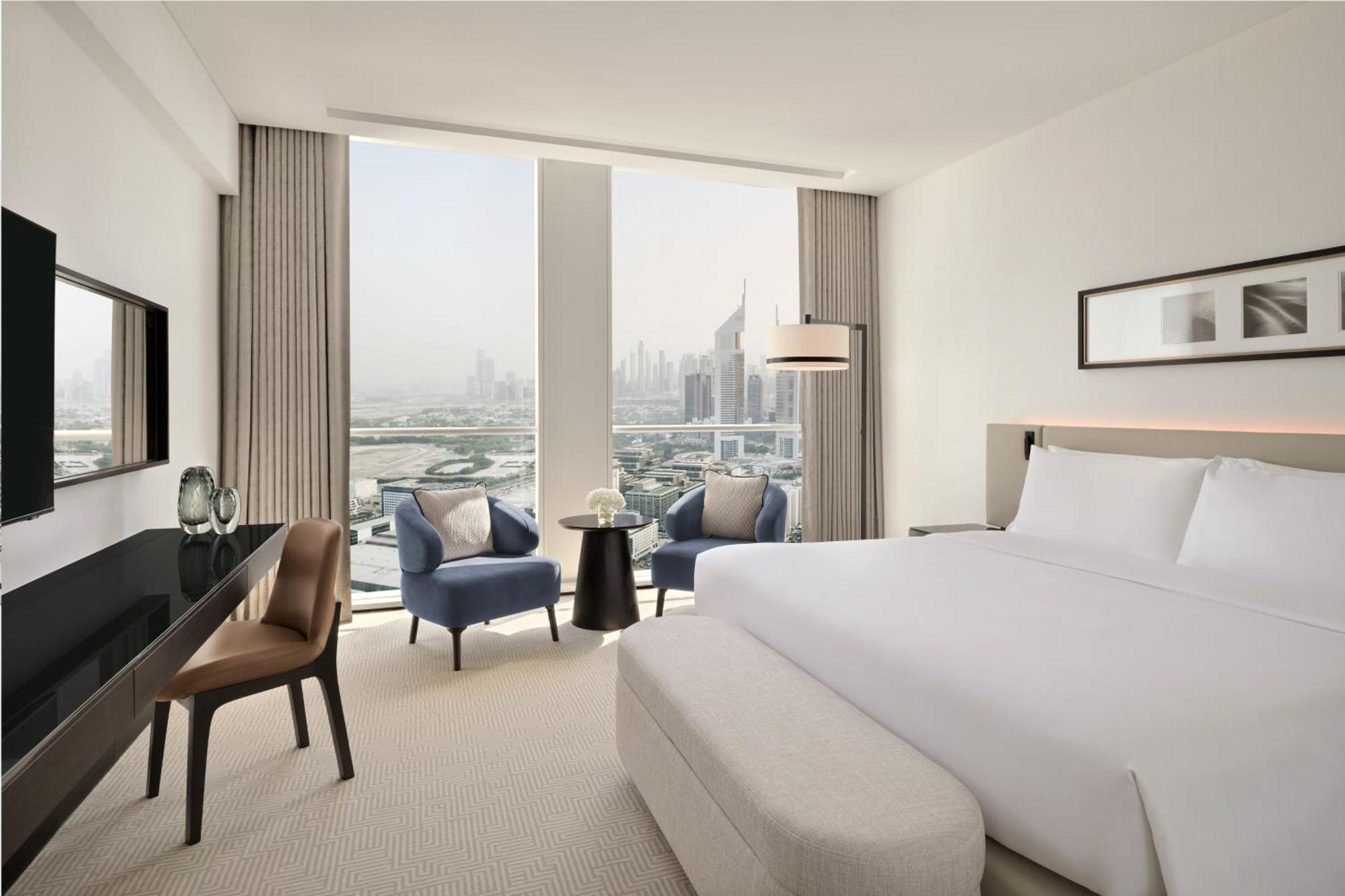 Three Bedroom Apartment 3 Bedroom Apartment Skyline view