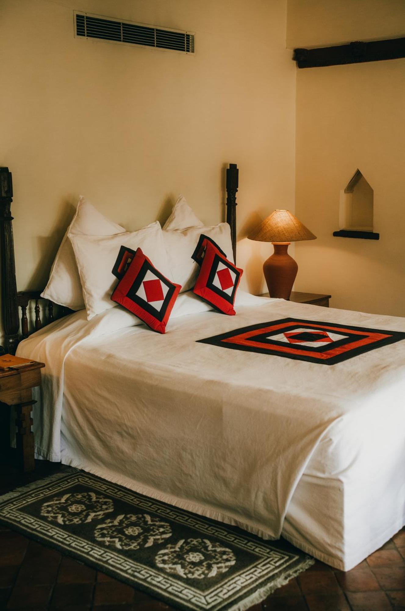 Heritage Deluxe Double or Twin Room - 15% Discount on F&B at Outlets - Early check In and Check out upto 2 hours (Subject to Availability