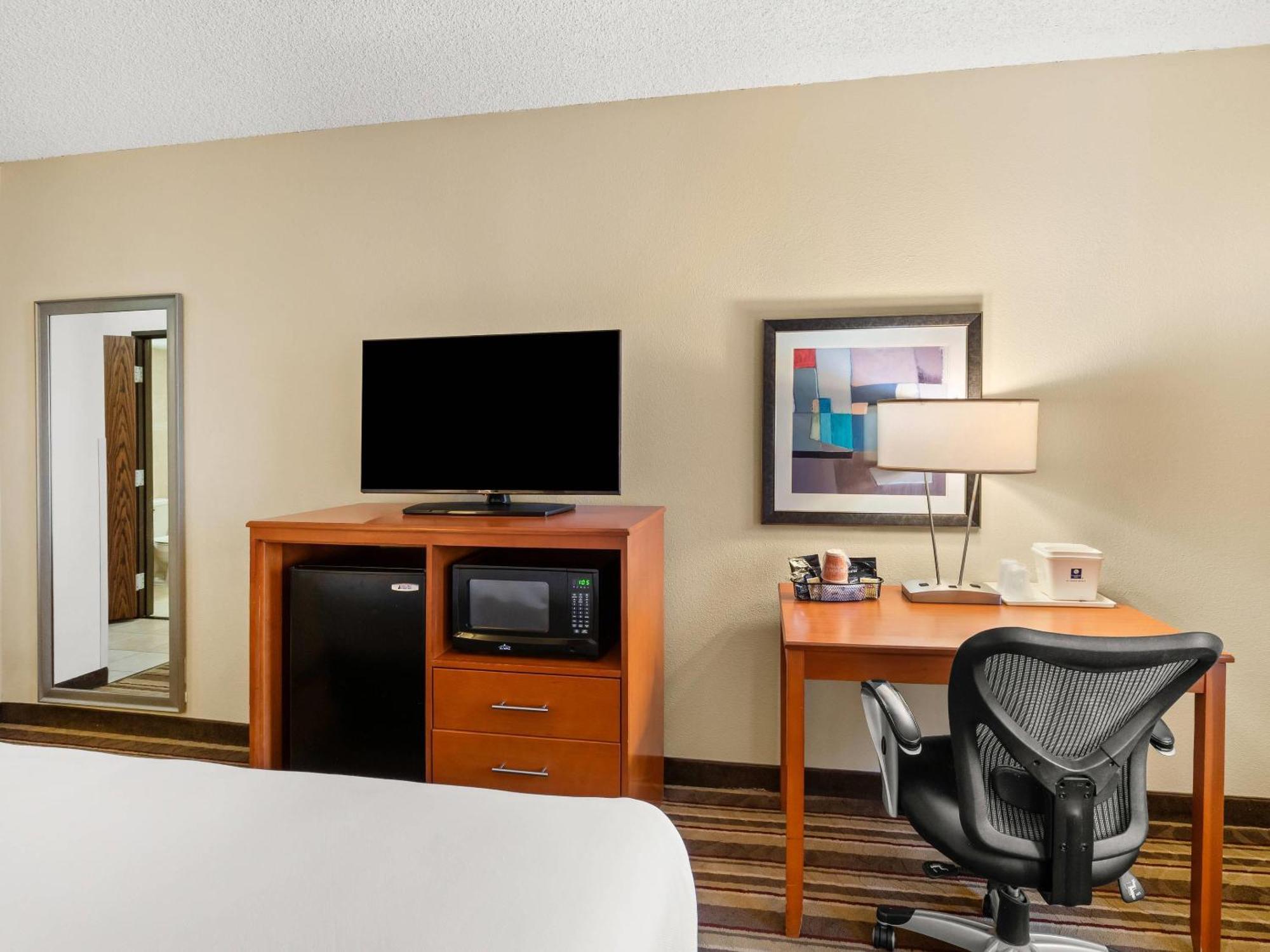 King Room Disability Access or Non-Smoking