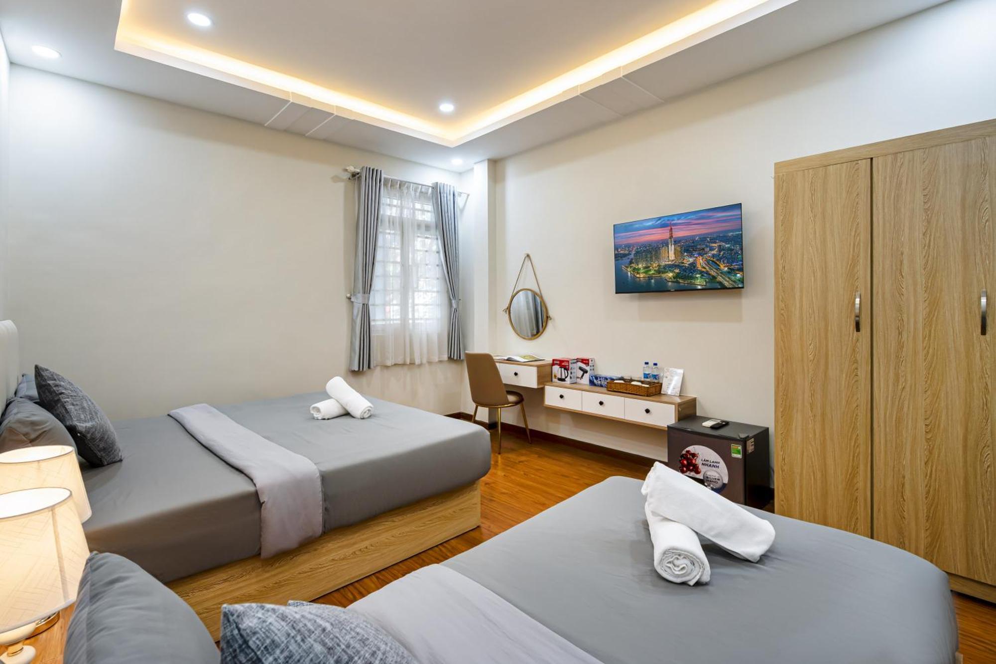 Deluxe Family Room