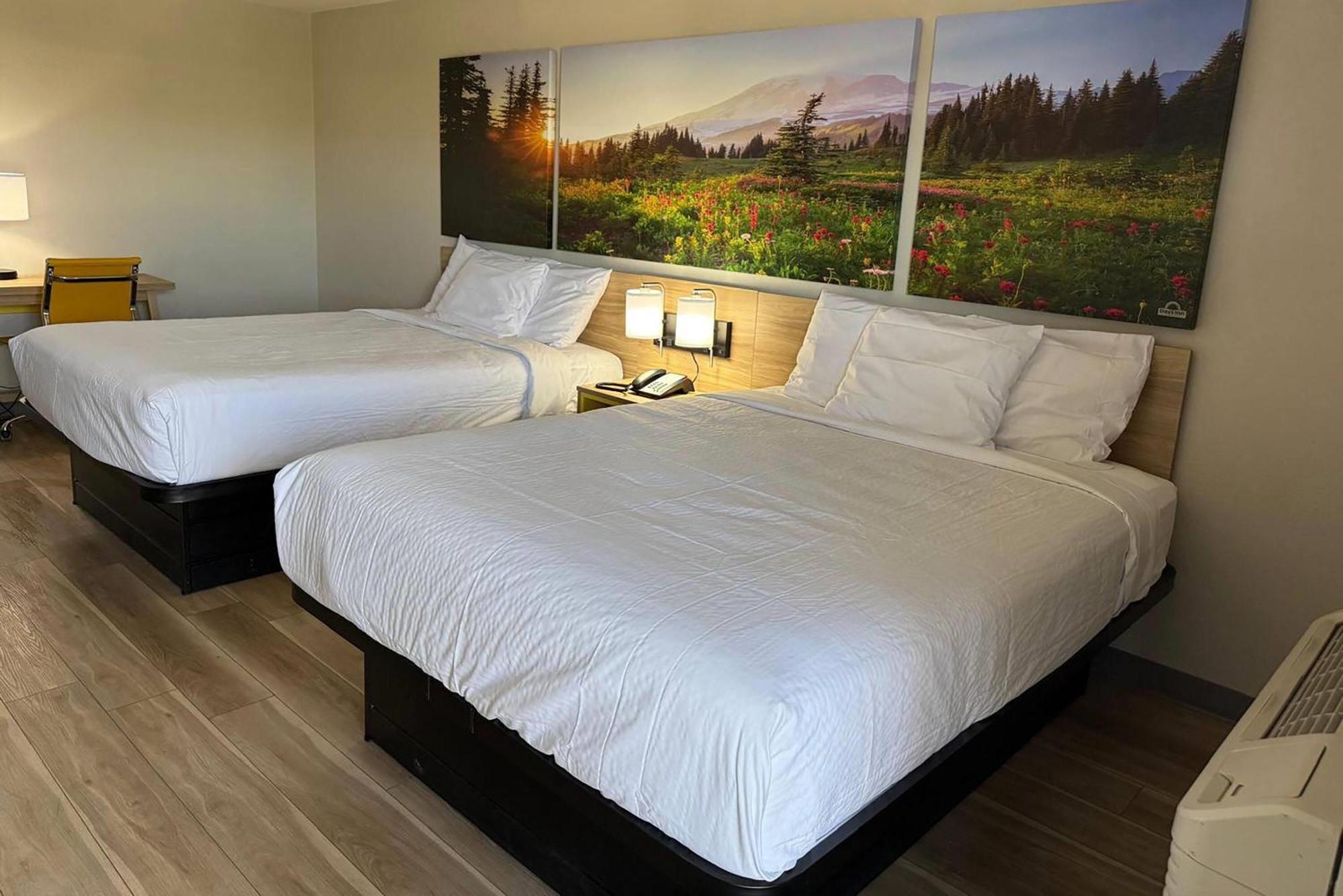 Deluxe Double Room with Two Double Beds