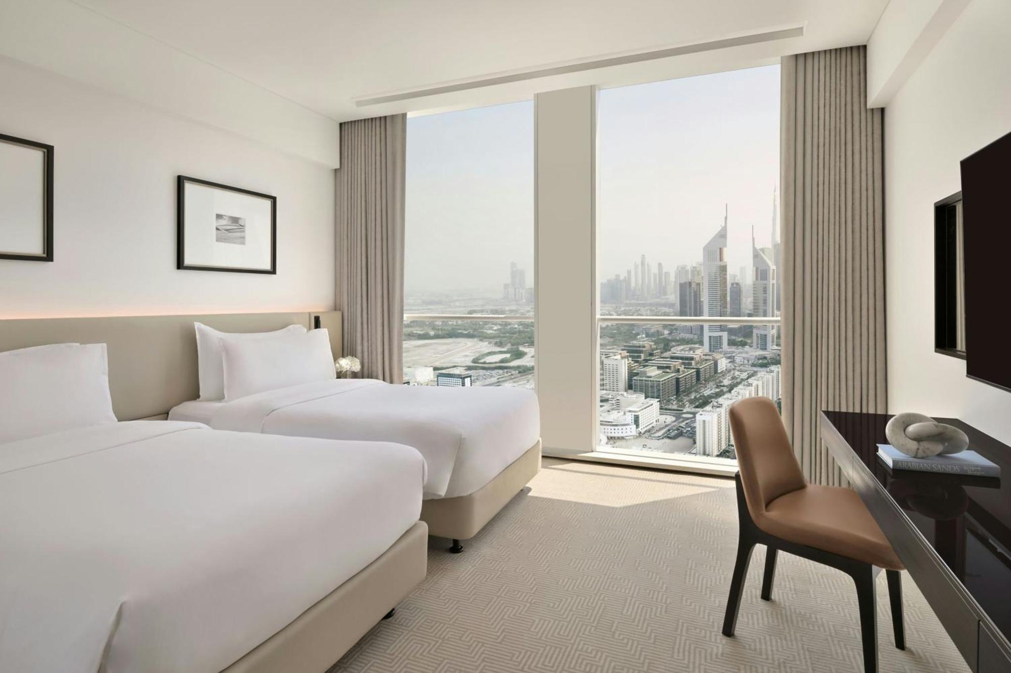 Three Bedroom Apartment 3 Bedroom Apartment Skyline view