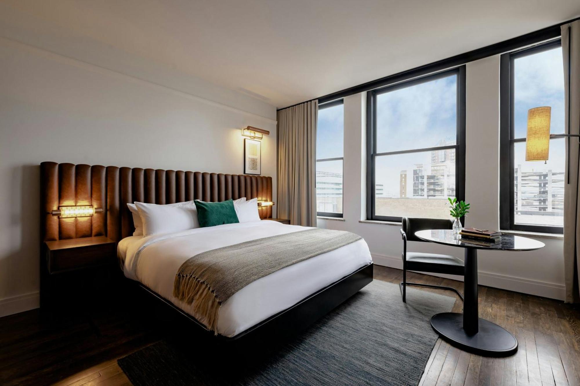 Standard King Room