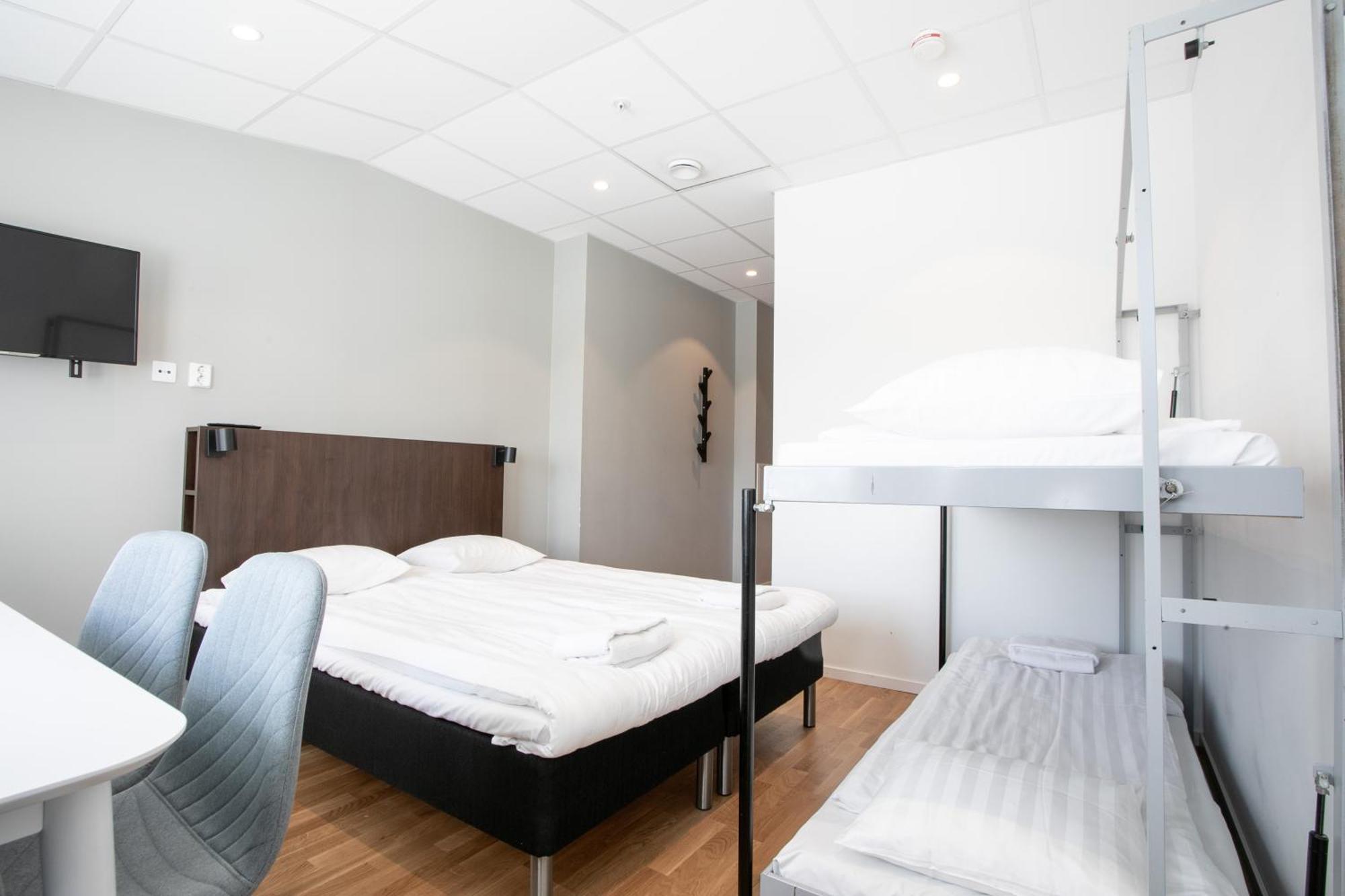 One-Bedroom Family Apartment