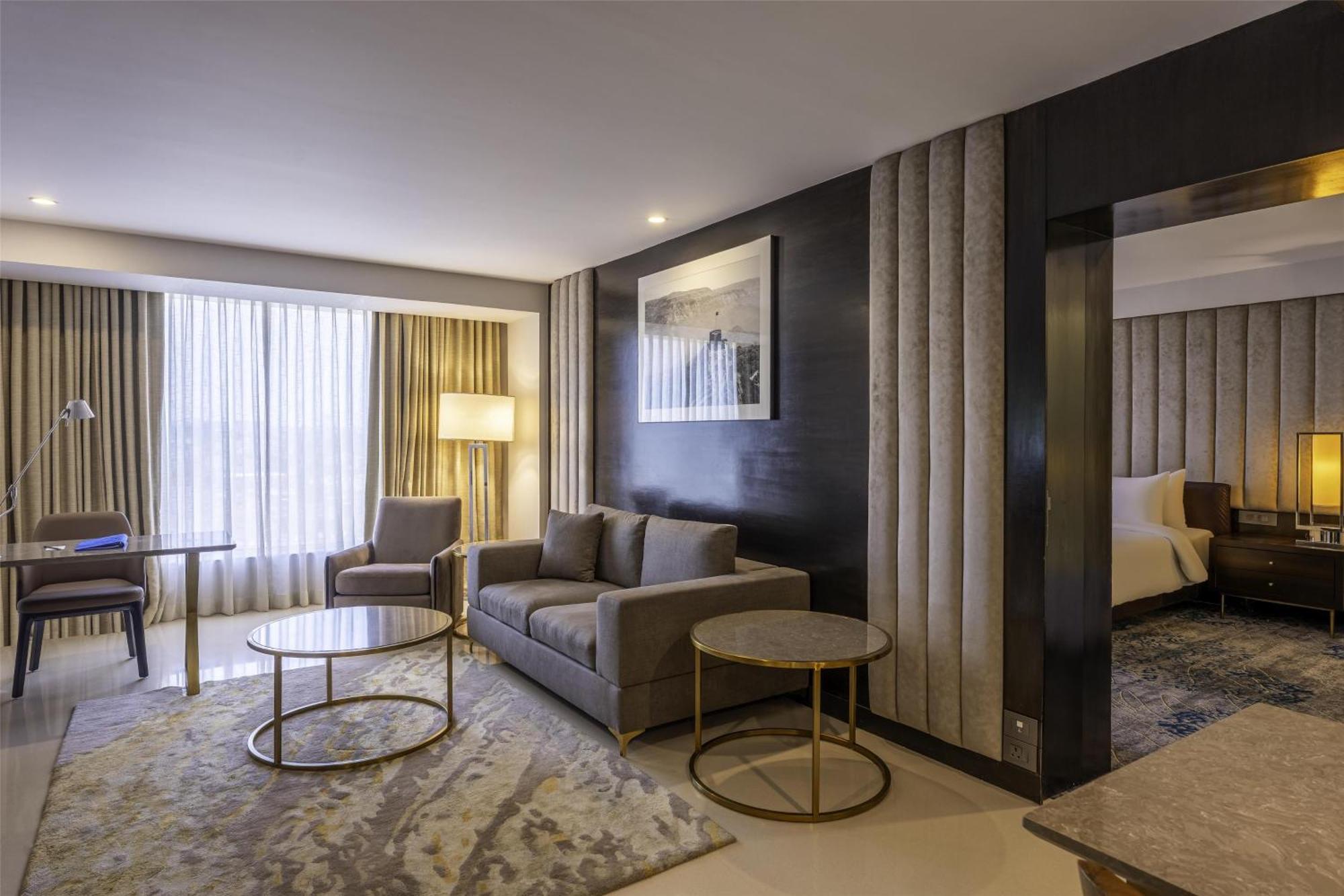 Junior Suite Complimentary 2 IMFL Drinks 2 Pieces of Laundry per on Spa