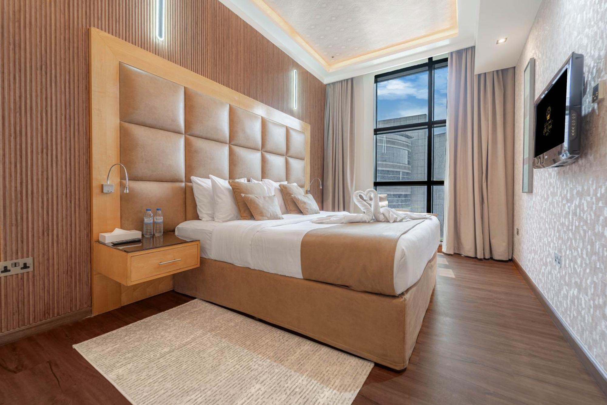 One-Bedroom Suite