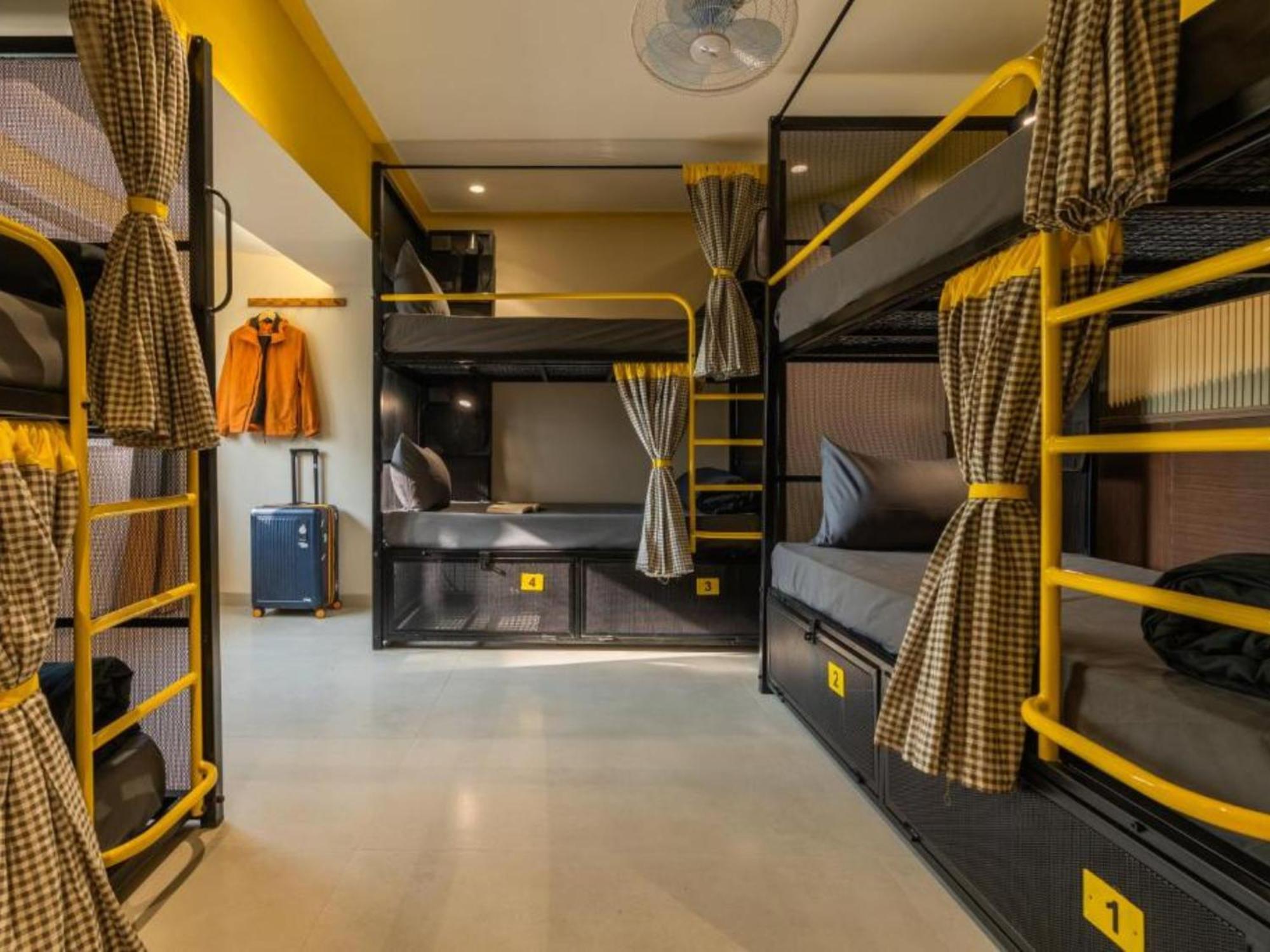 Bed 6-Bed Mixed Dormitory Room