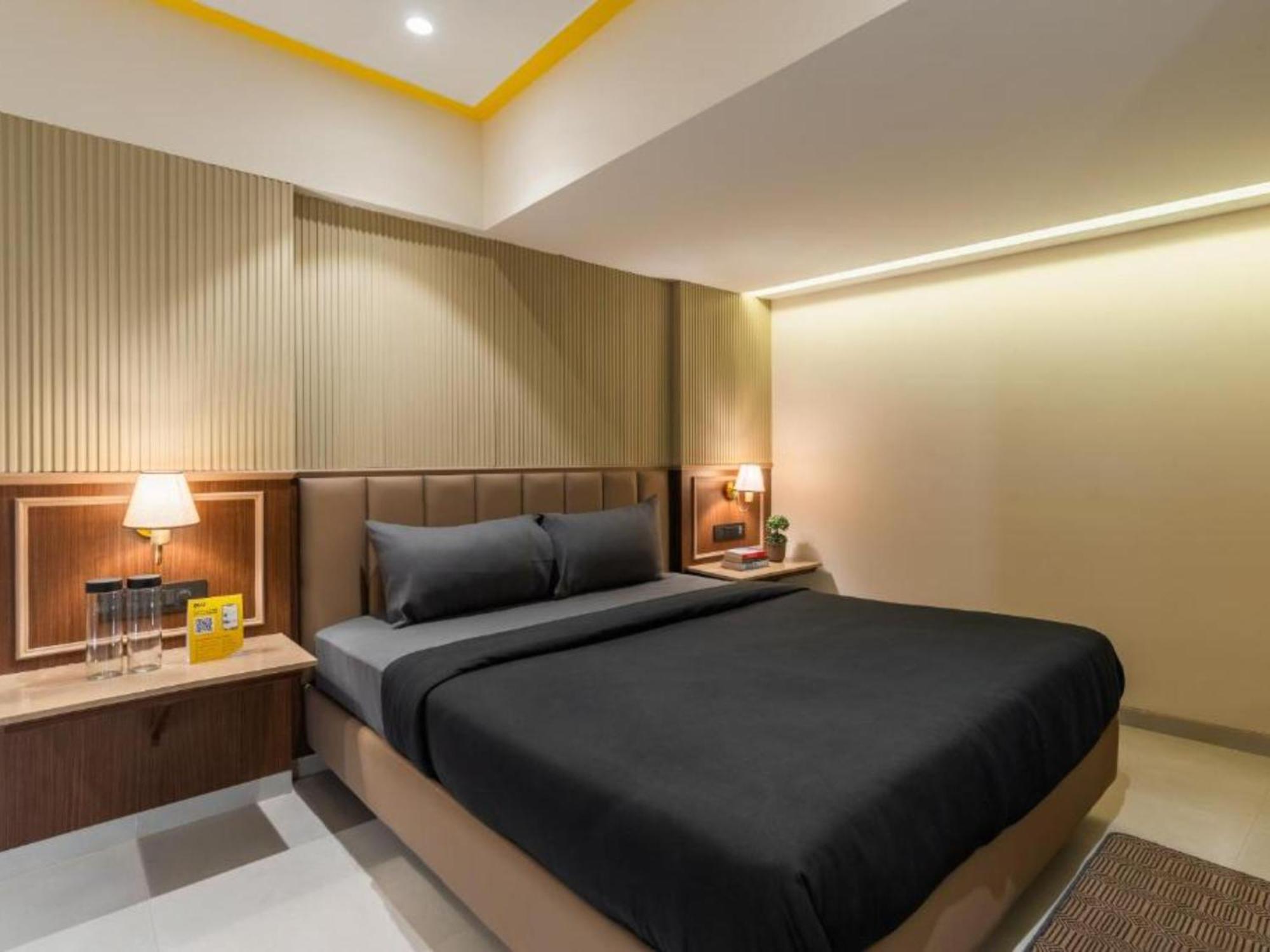 Superior Double Room Bathtub
