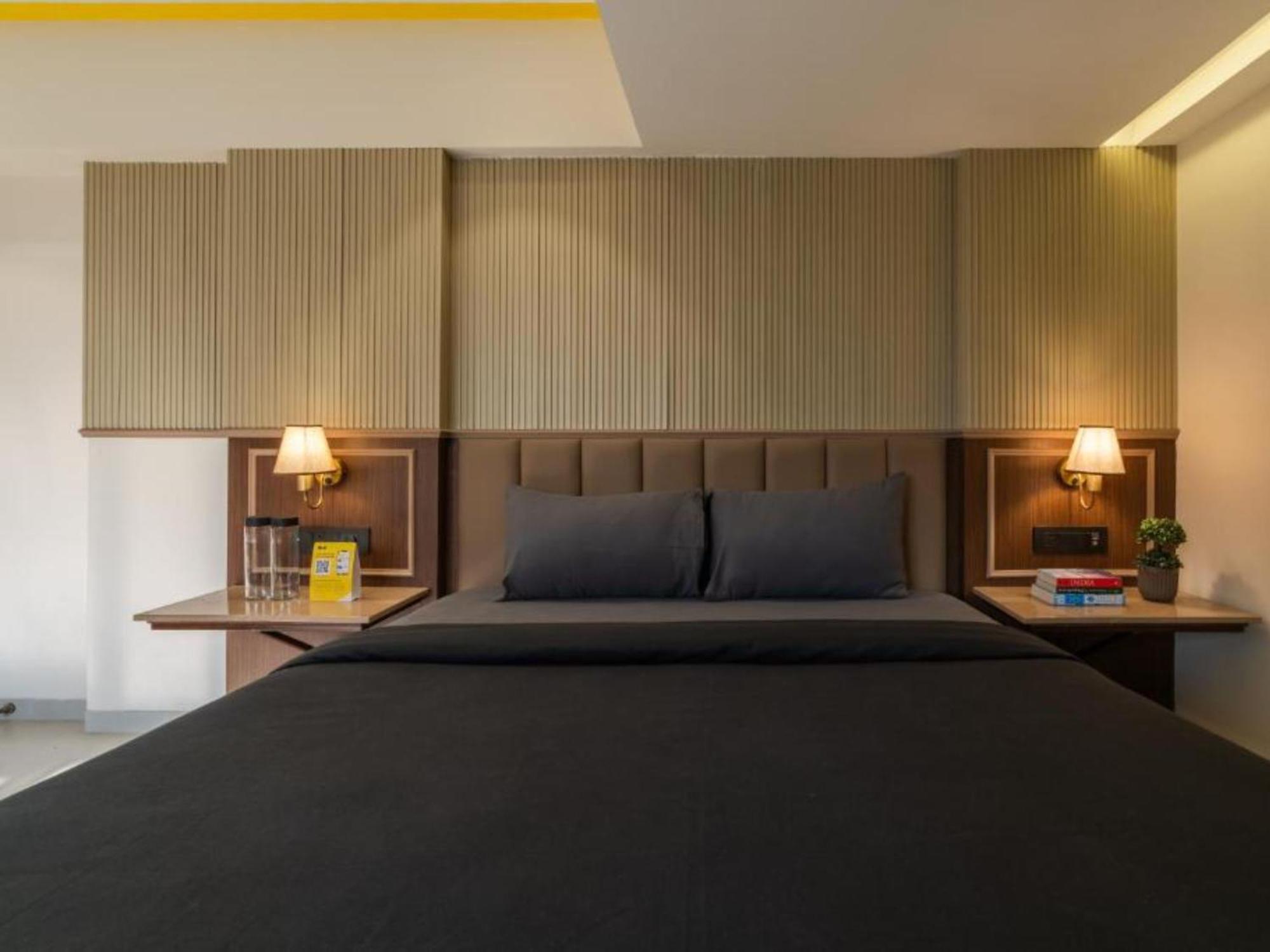 Superior Double Room Bathtub