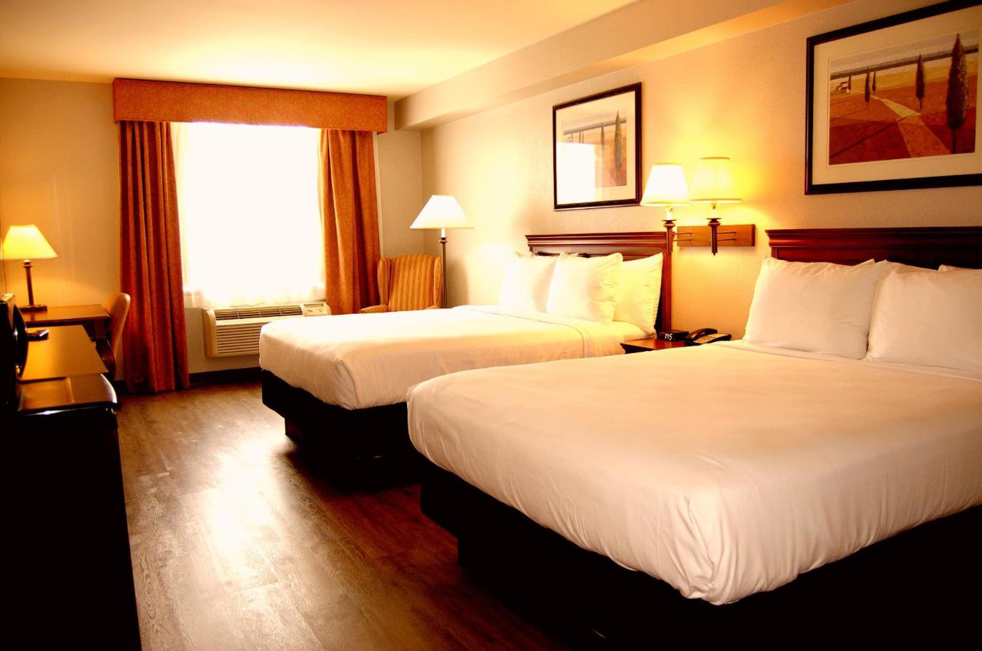 Queen Room