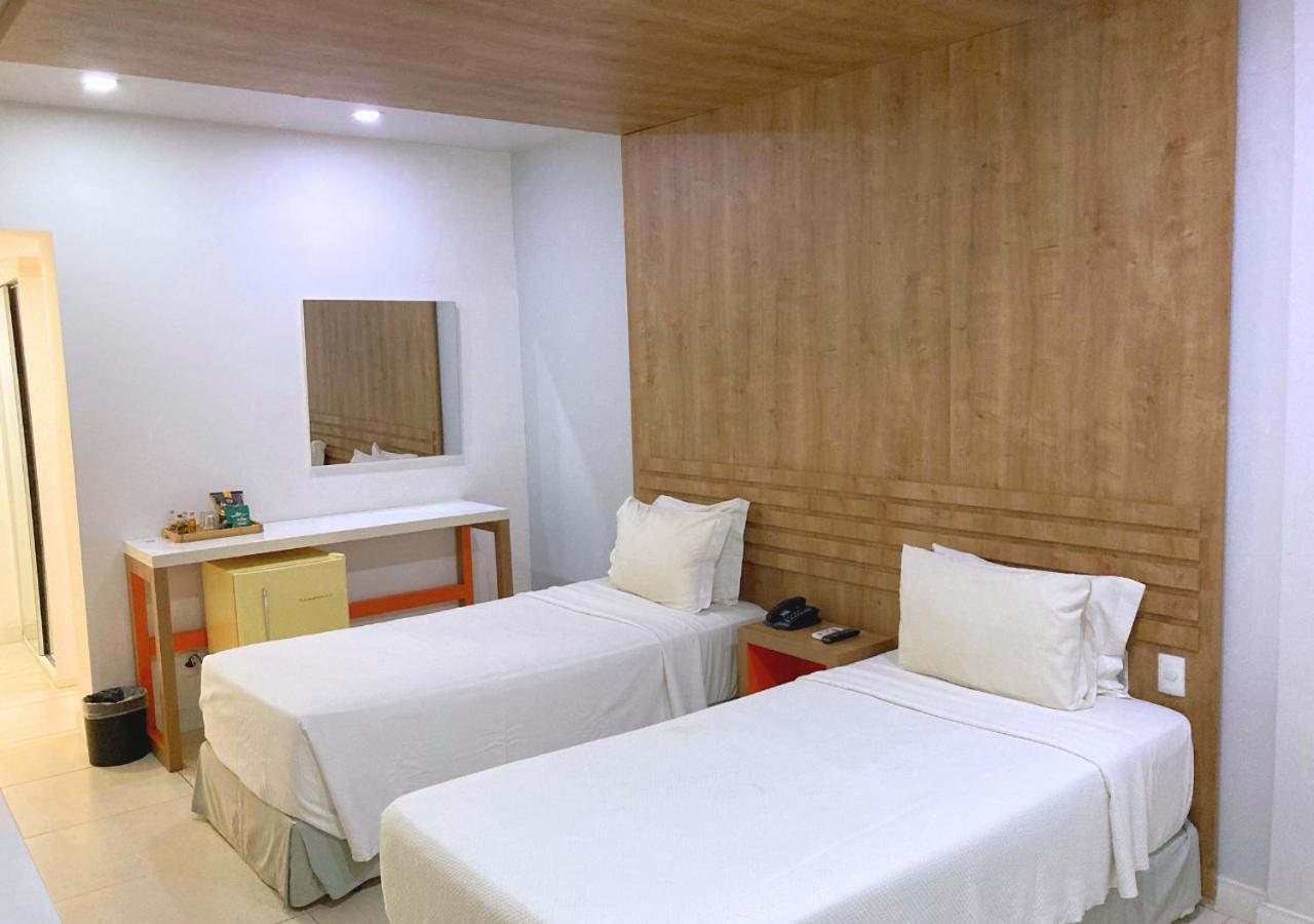 Junior Suite Twin Bed