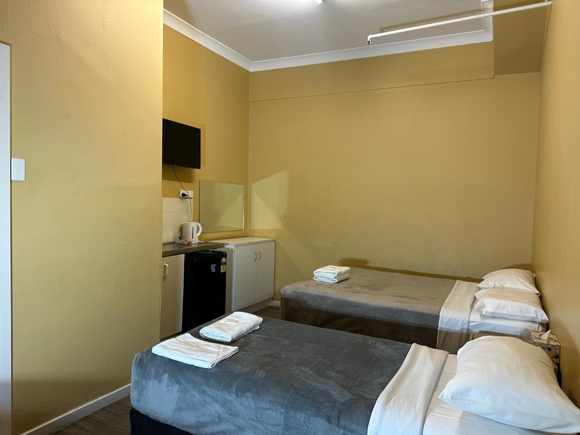 Triple Room with Private Bathroom