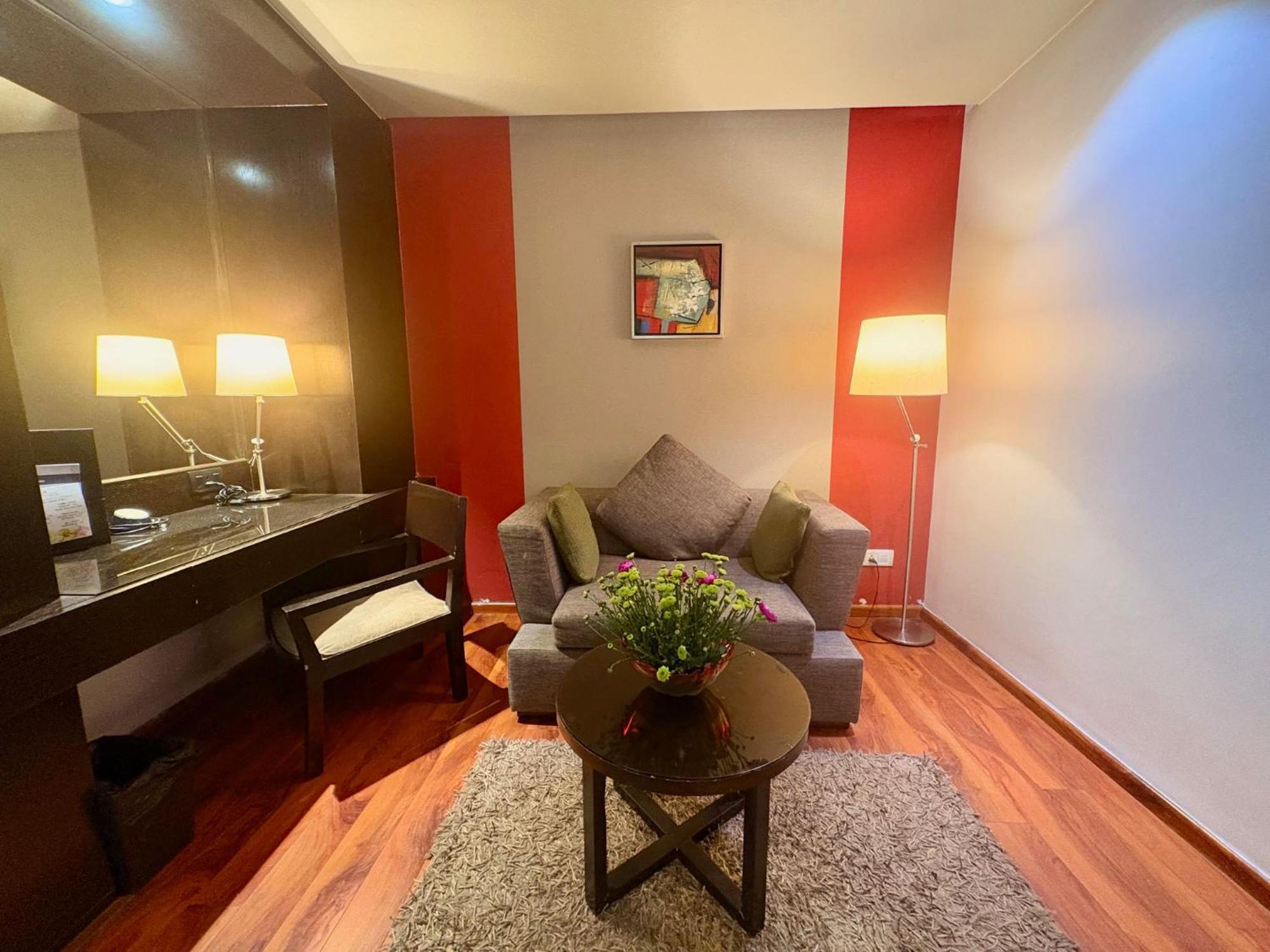Executive Suite