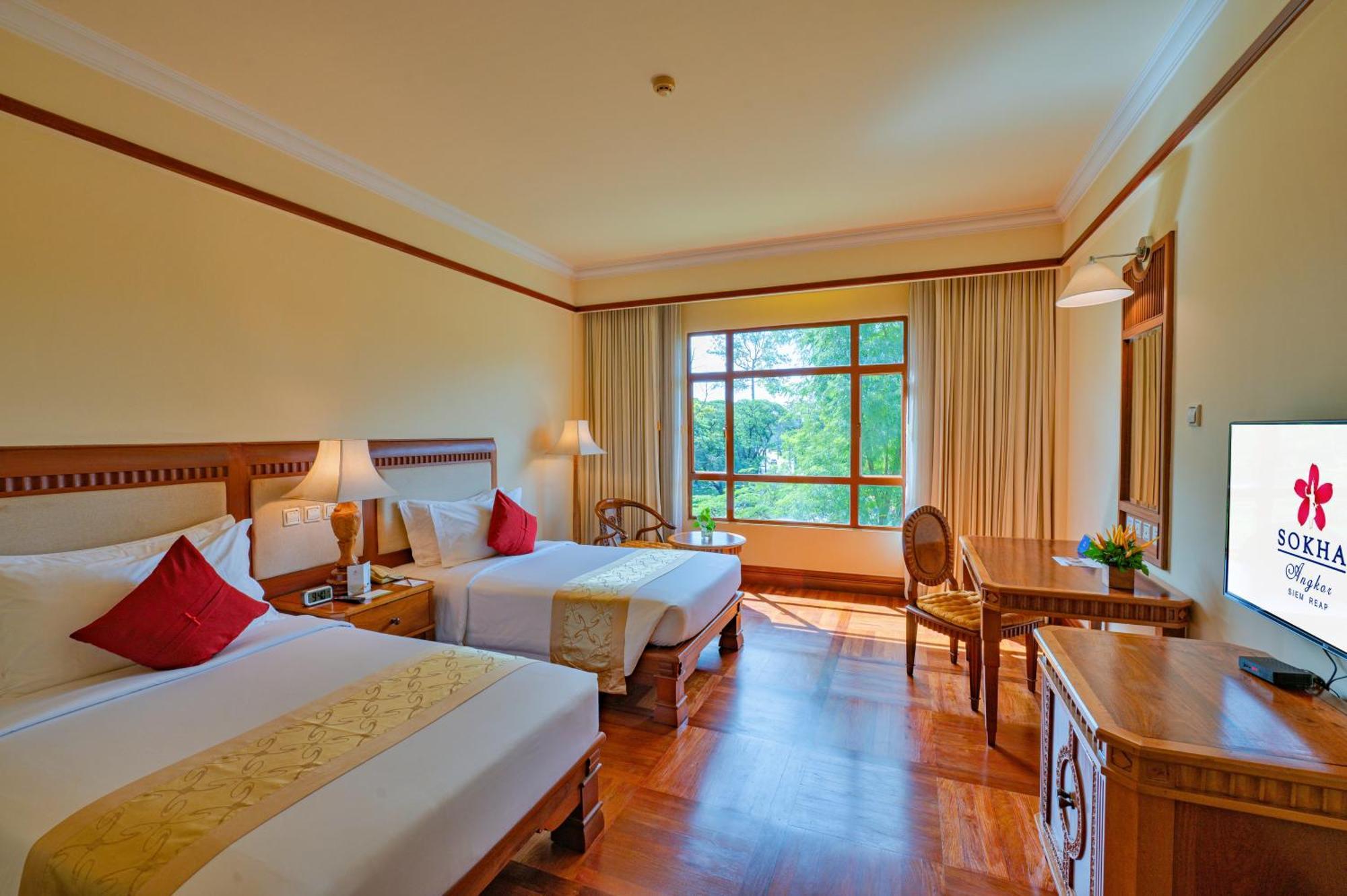 Deluxe Twin City View 15minutes foot massage