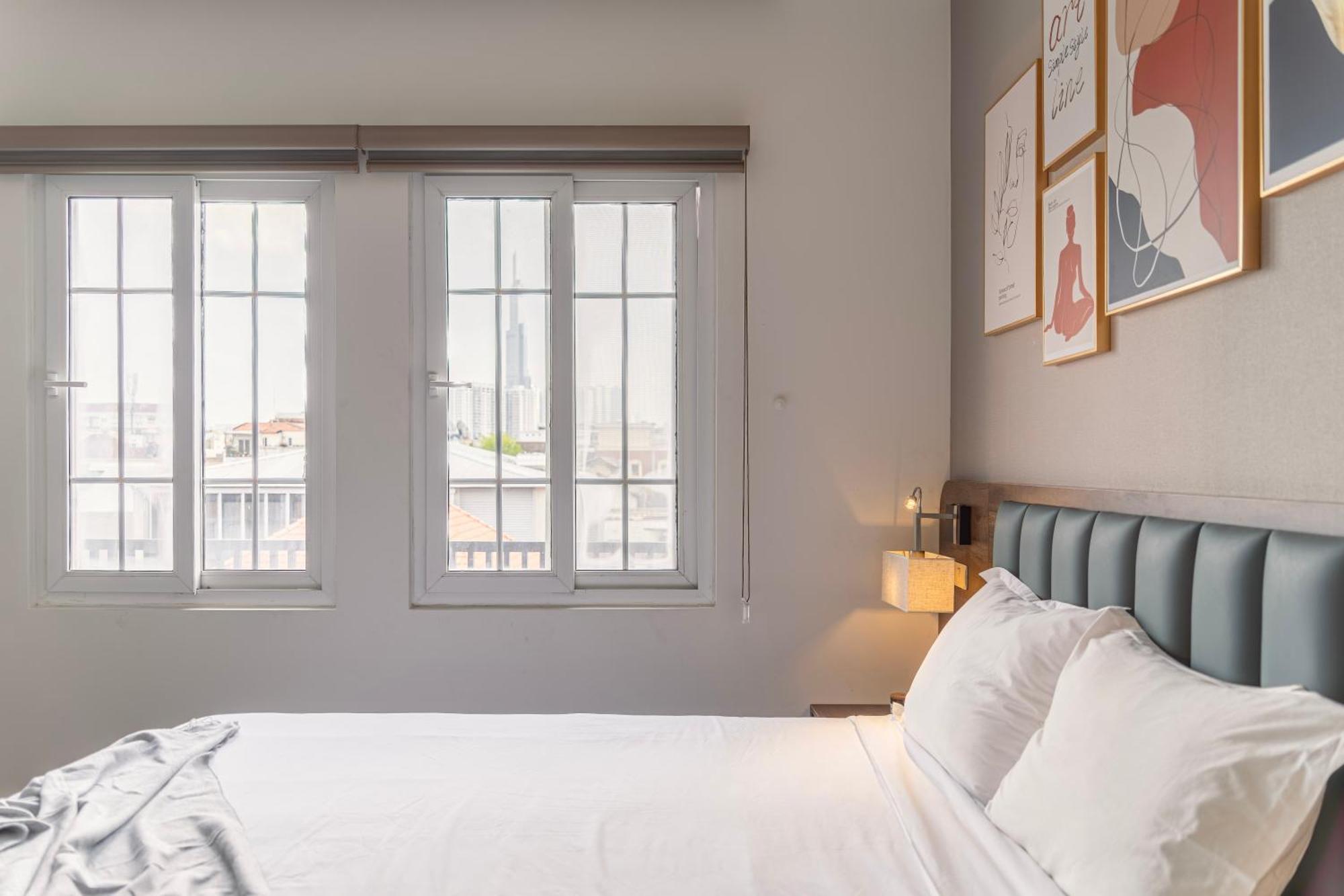 Two-Bedroom Apartment City View