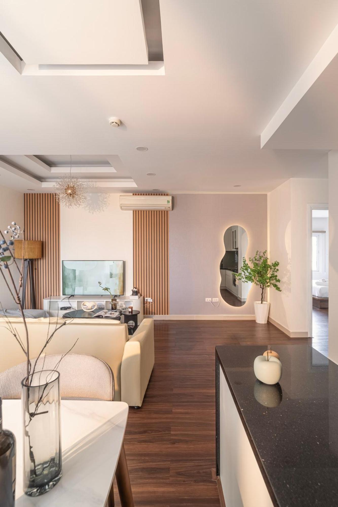 Two-Bedroom Apartment City View