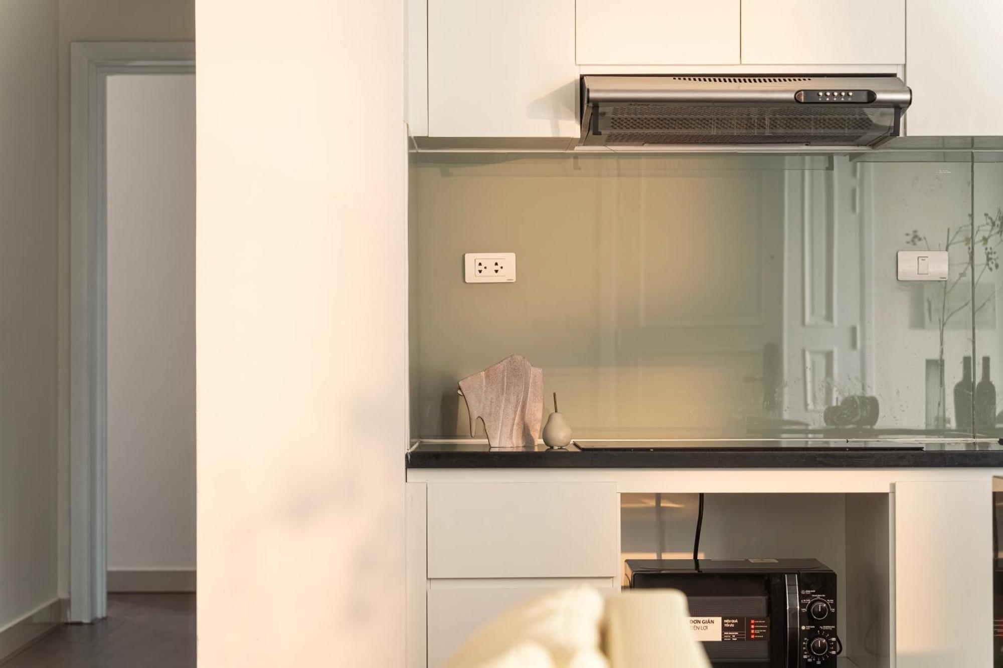 Two-Bedroom Apartment City View