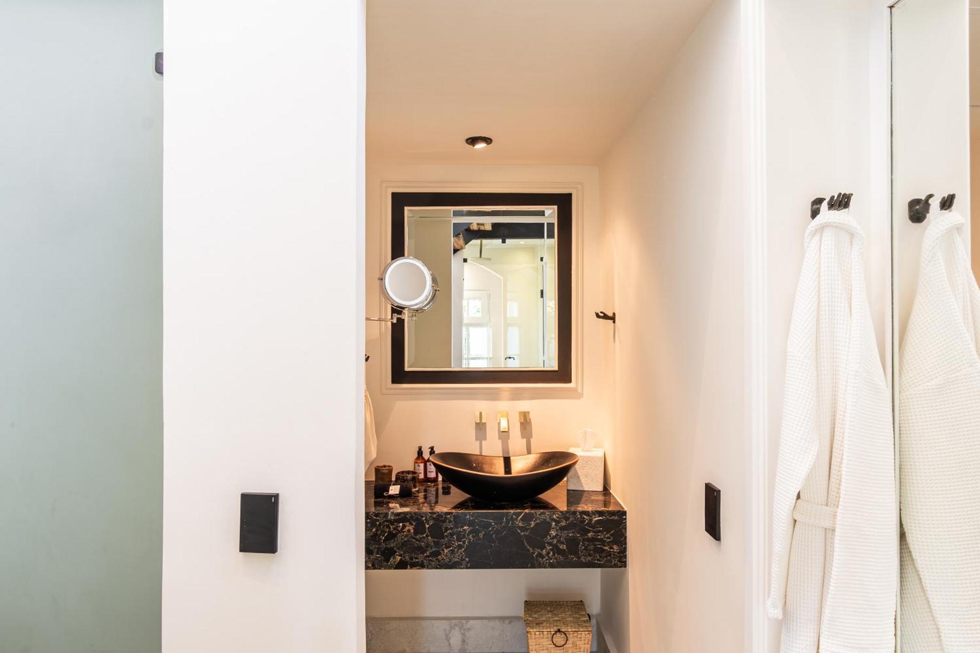 Atlas Suite