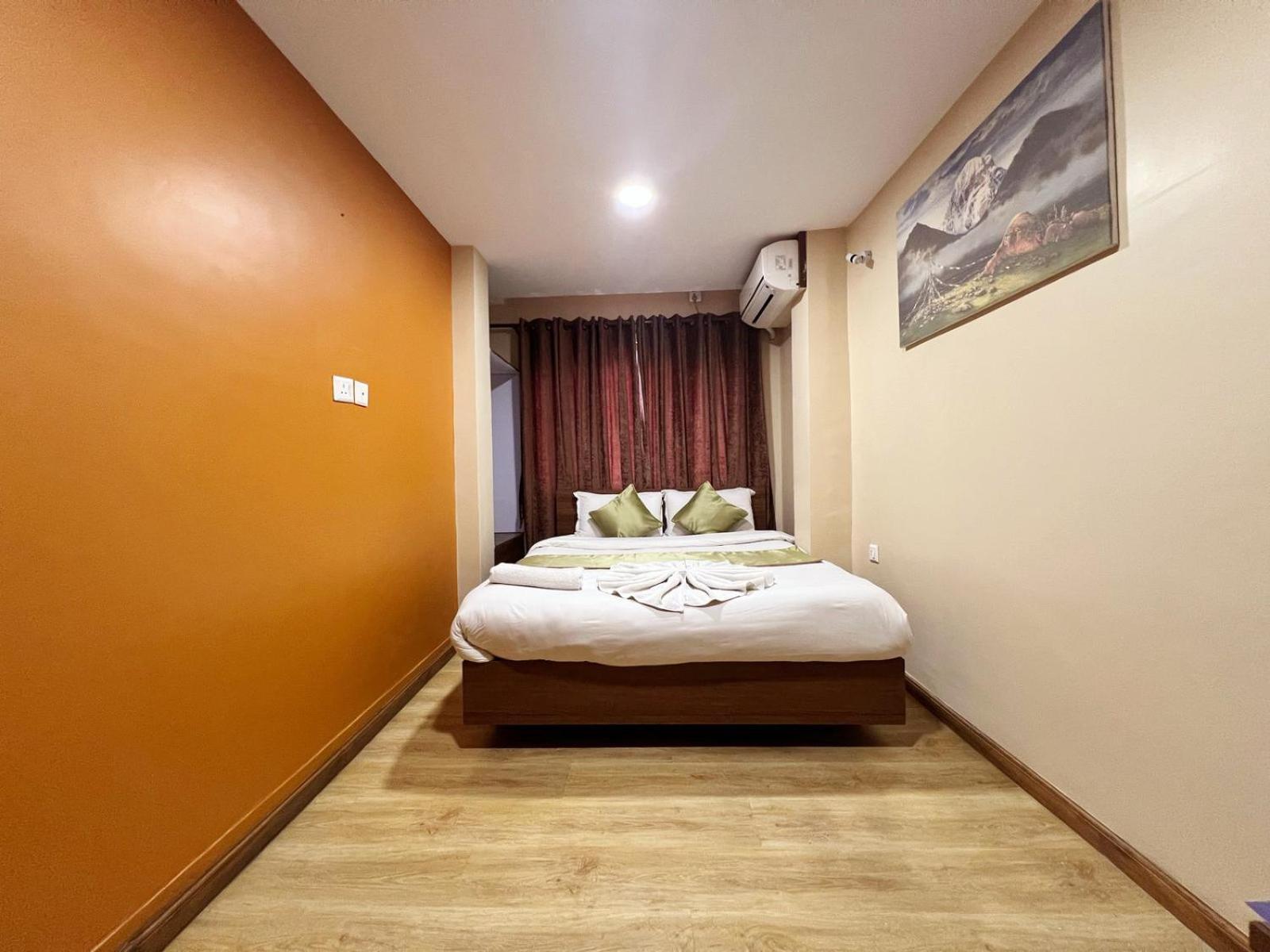 Deluxe Suite,1695719512:JPEG