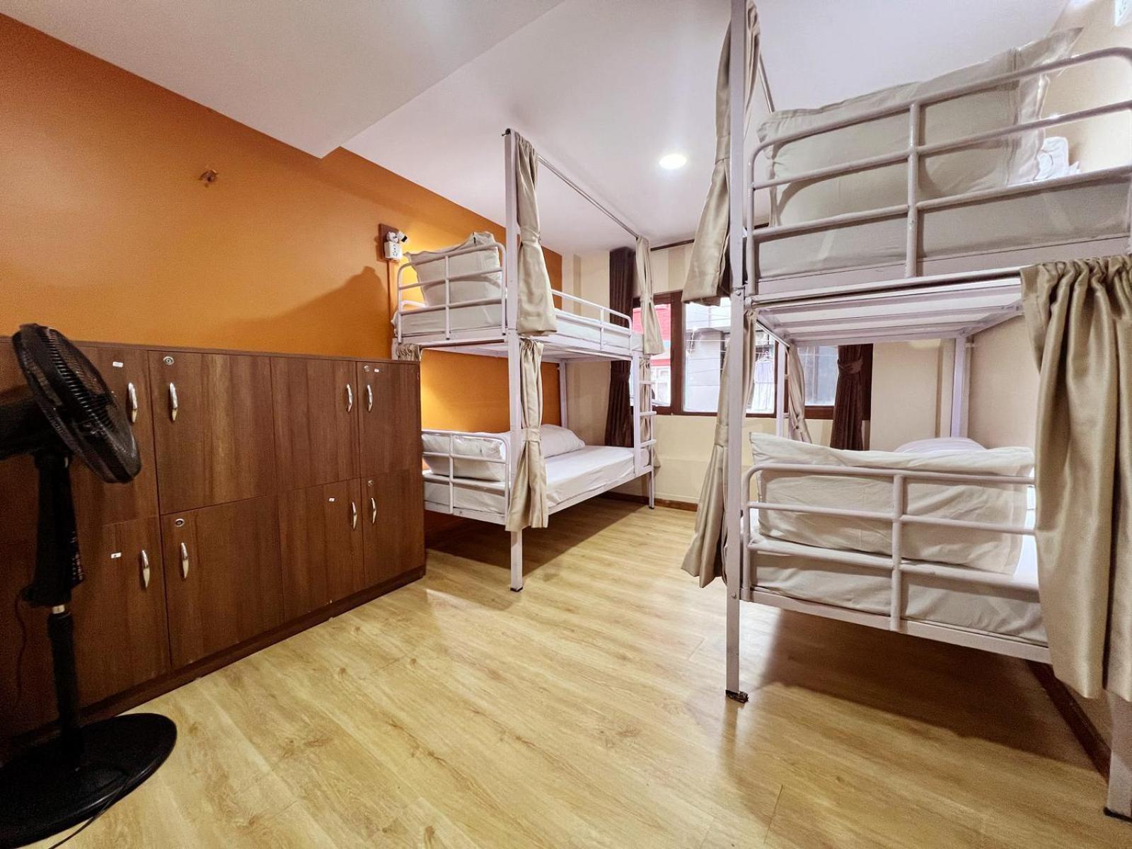 Bed in 4-Bed Mixed Dormitory Room