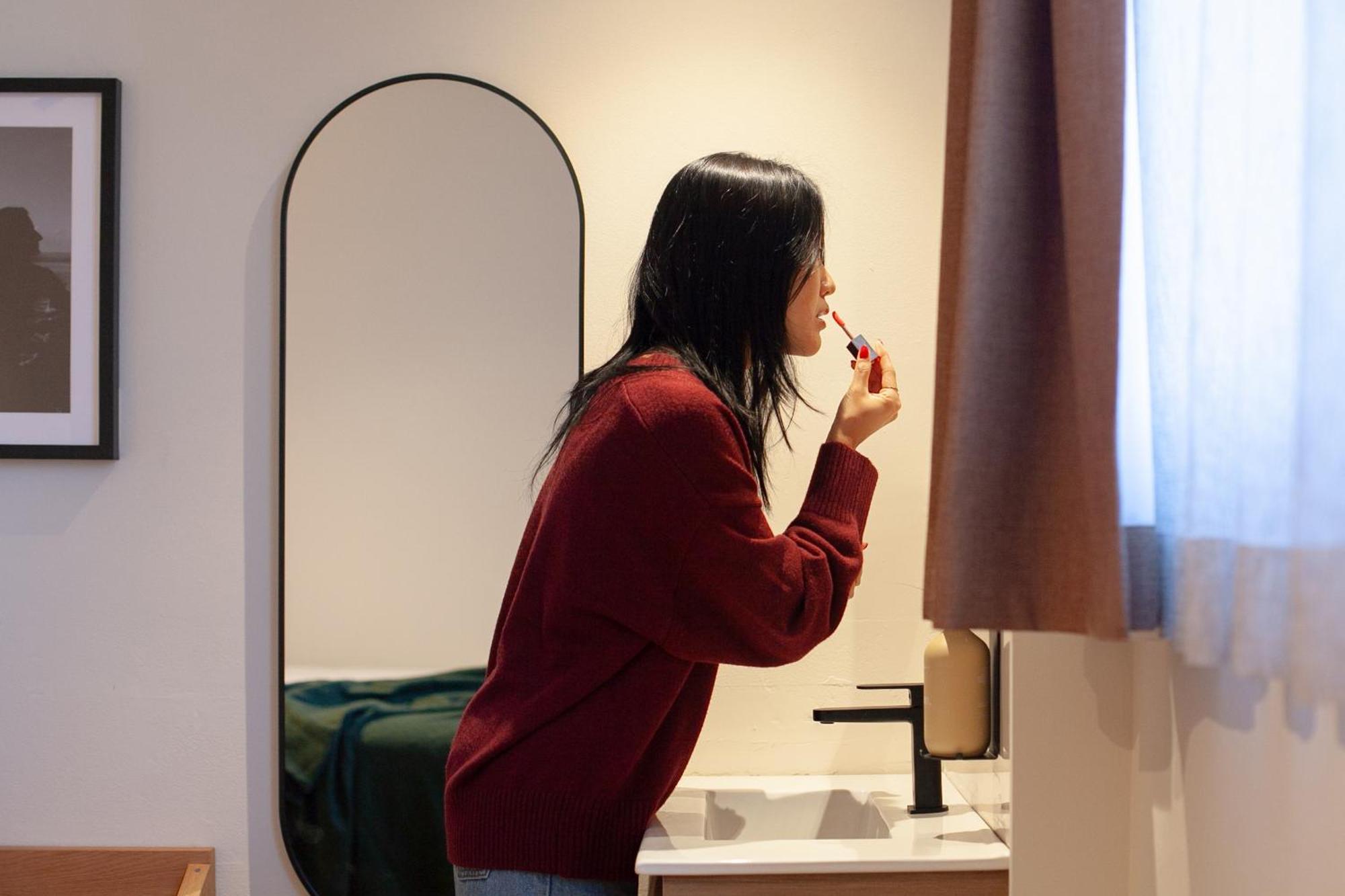 Private Queen Room,1696491286:JPEG