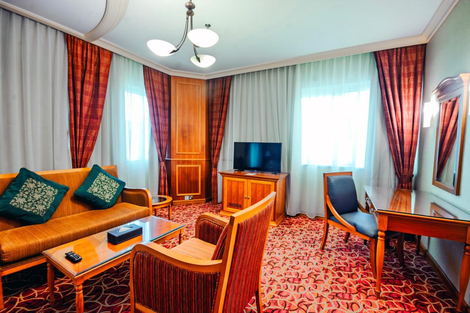 Avenue Suite