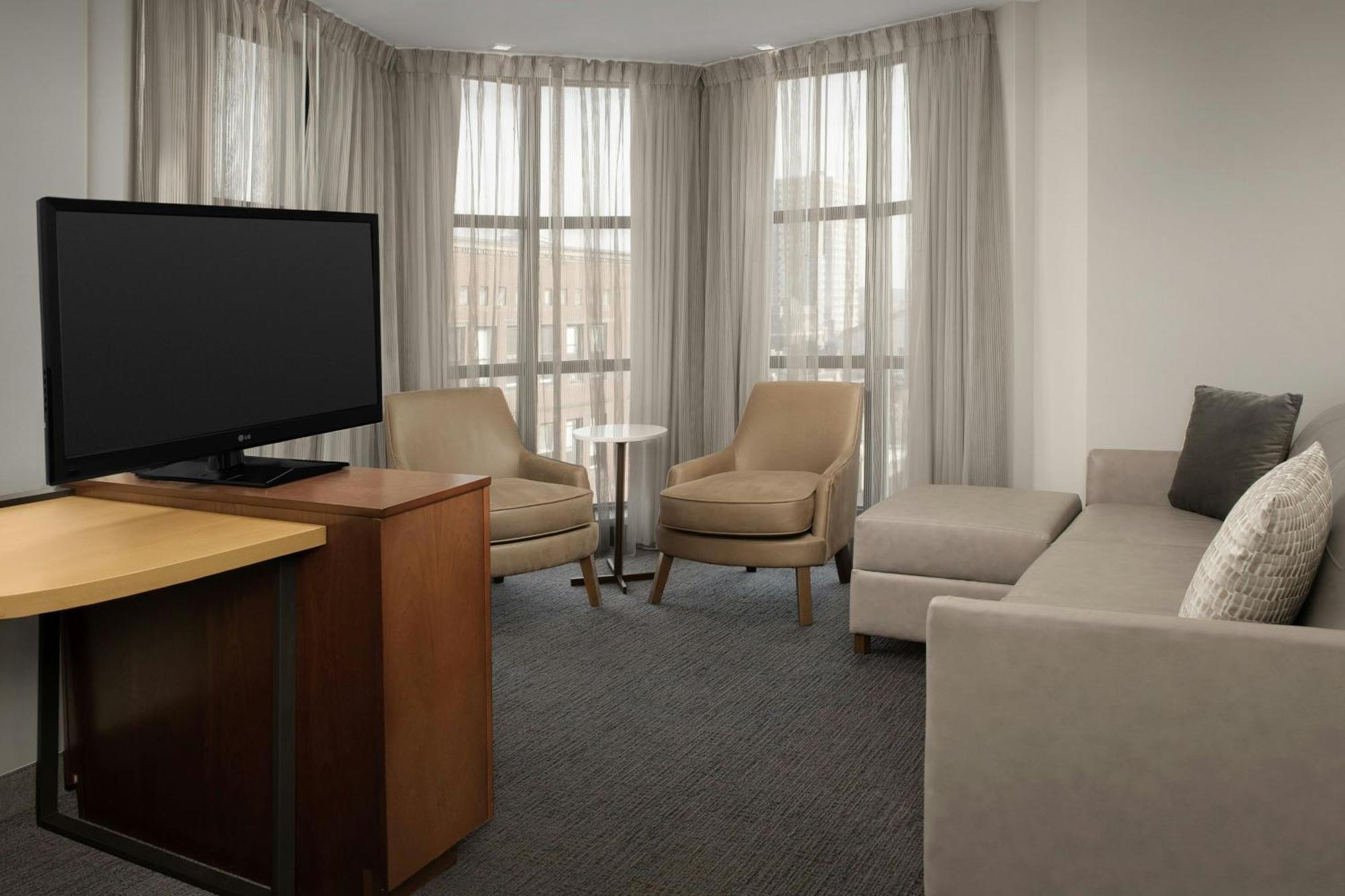 Two-Bedroom King Suite