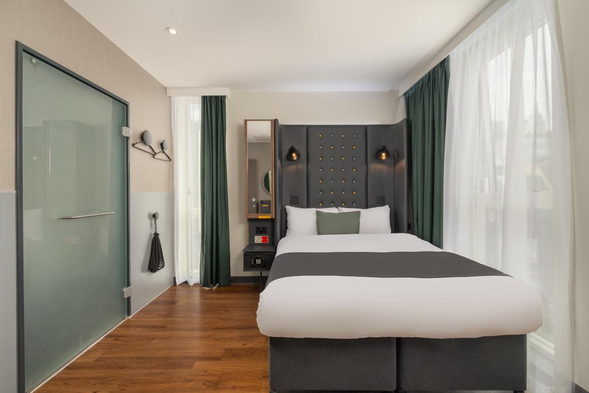 Accessible Double Room Window