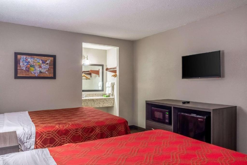 Double Room with Two Double Beds - Non-Smoking