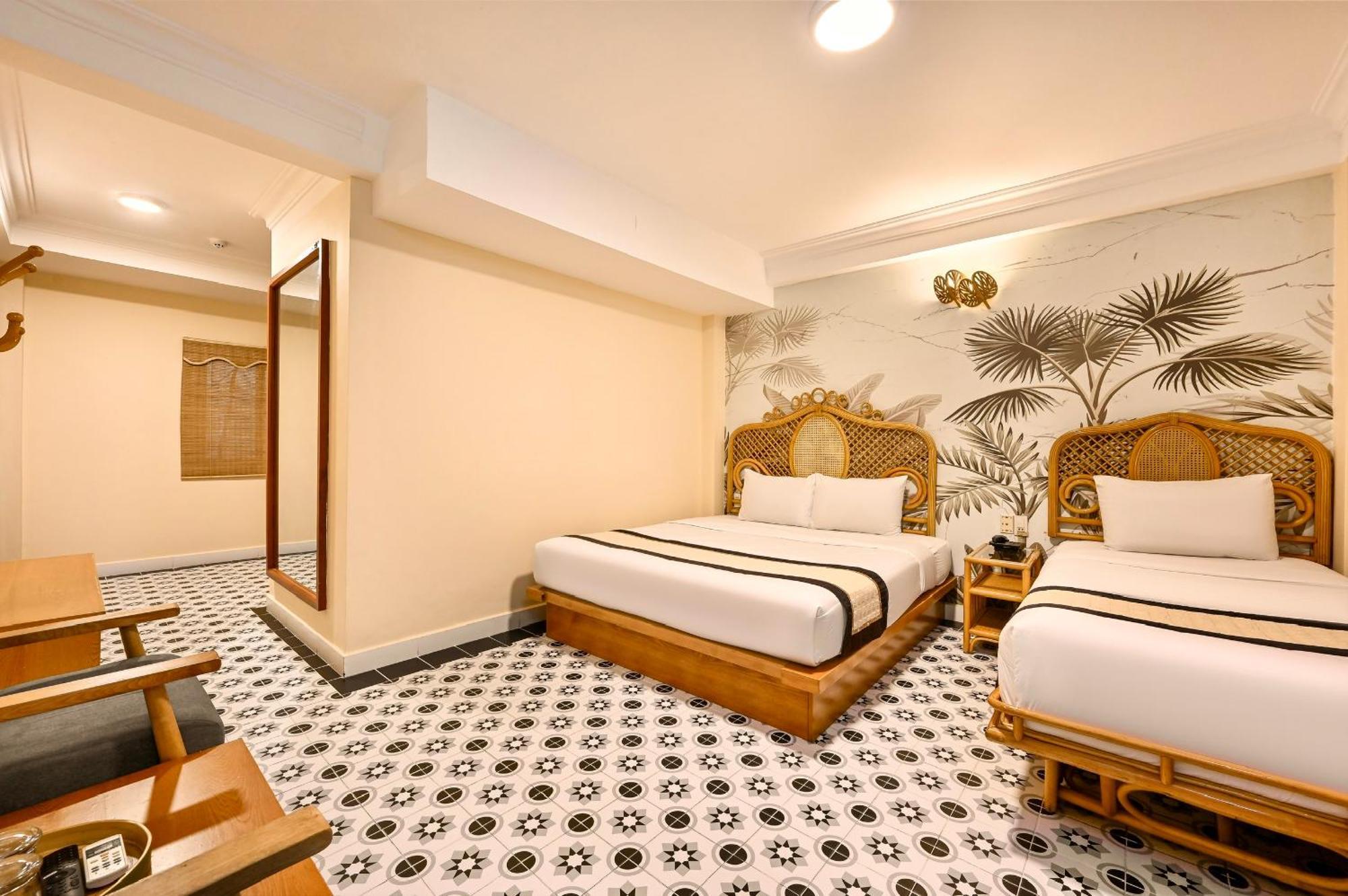 Luxury Triple Room