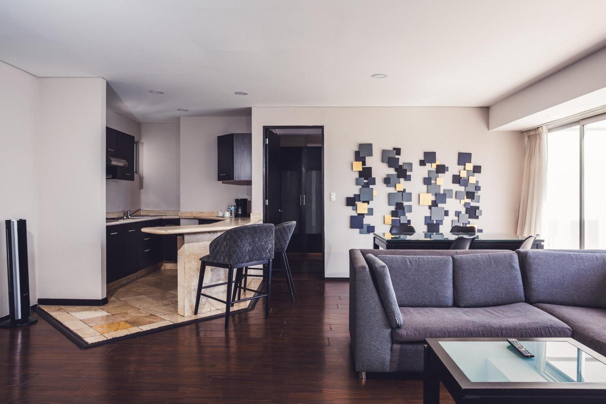 Penthouse Suite