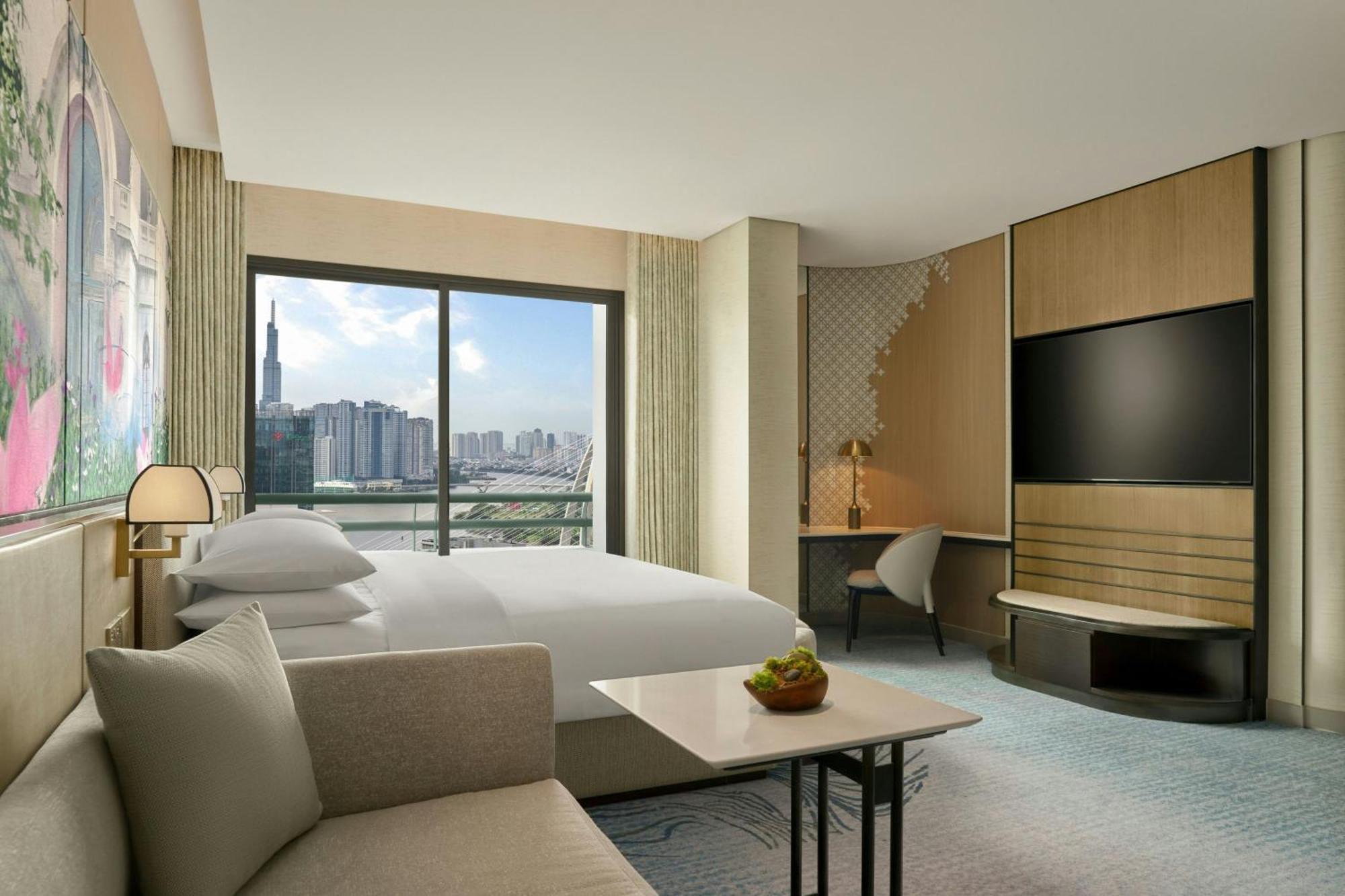 Club Lounge Access Studio 1 King Grand Opera Tower,1698946028:JPEG