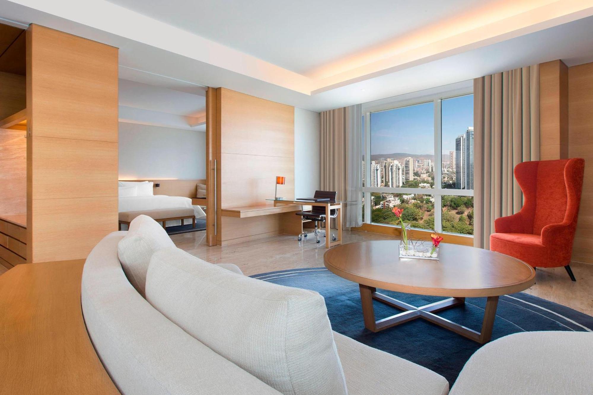 Executive King Suite Lounge Access on Spa