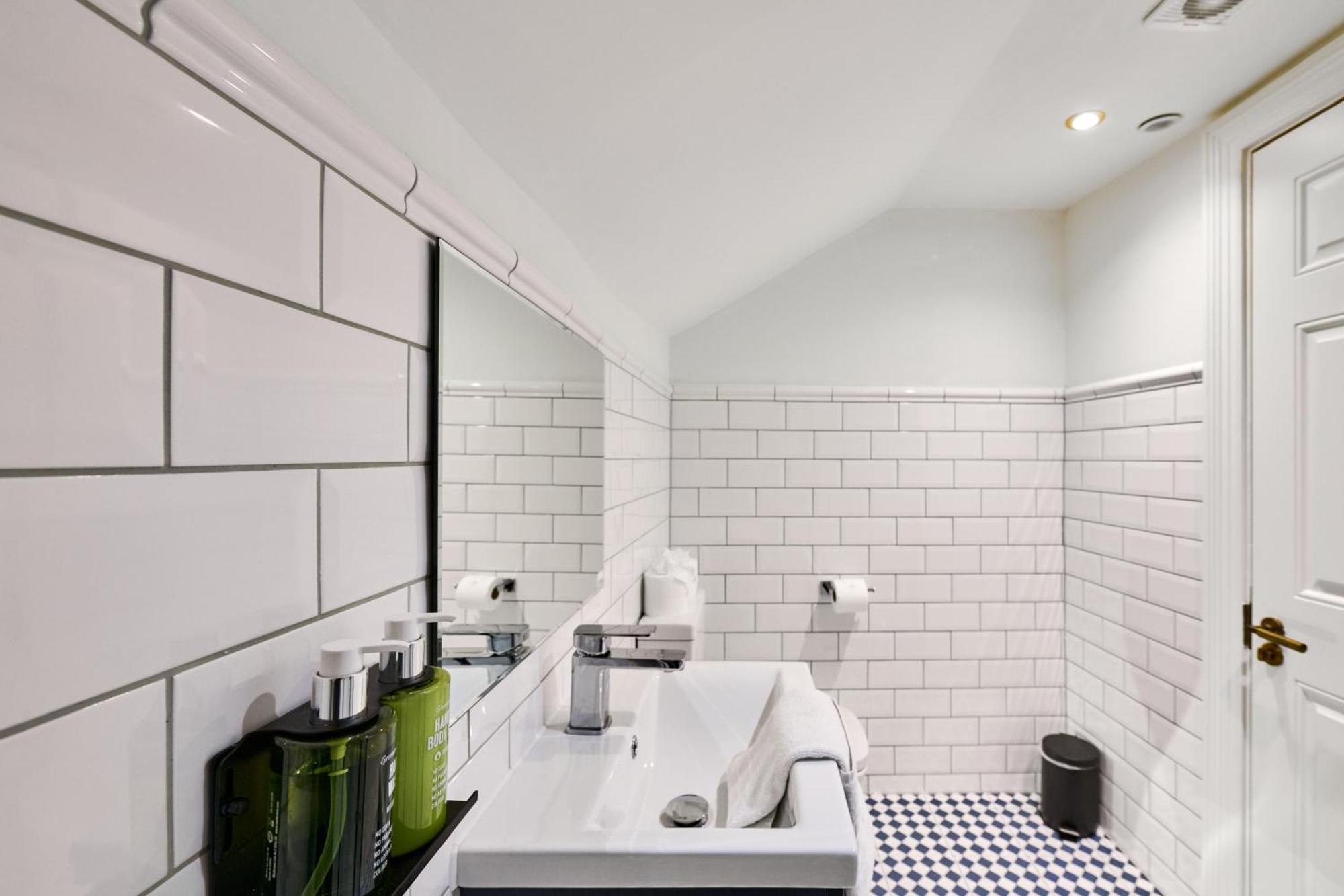 Large Double Room
