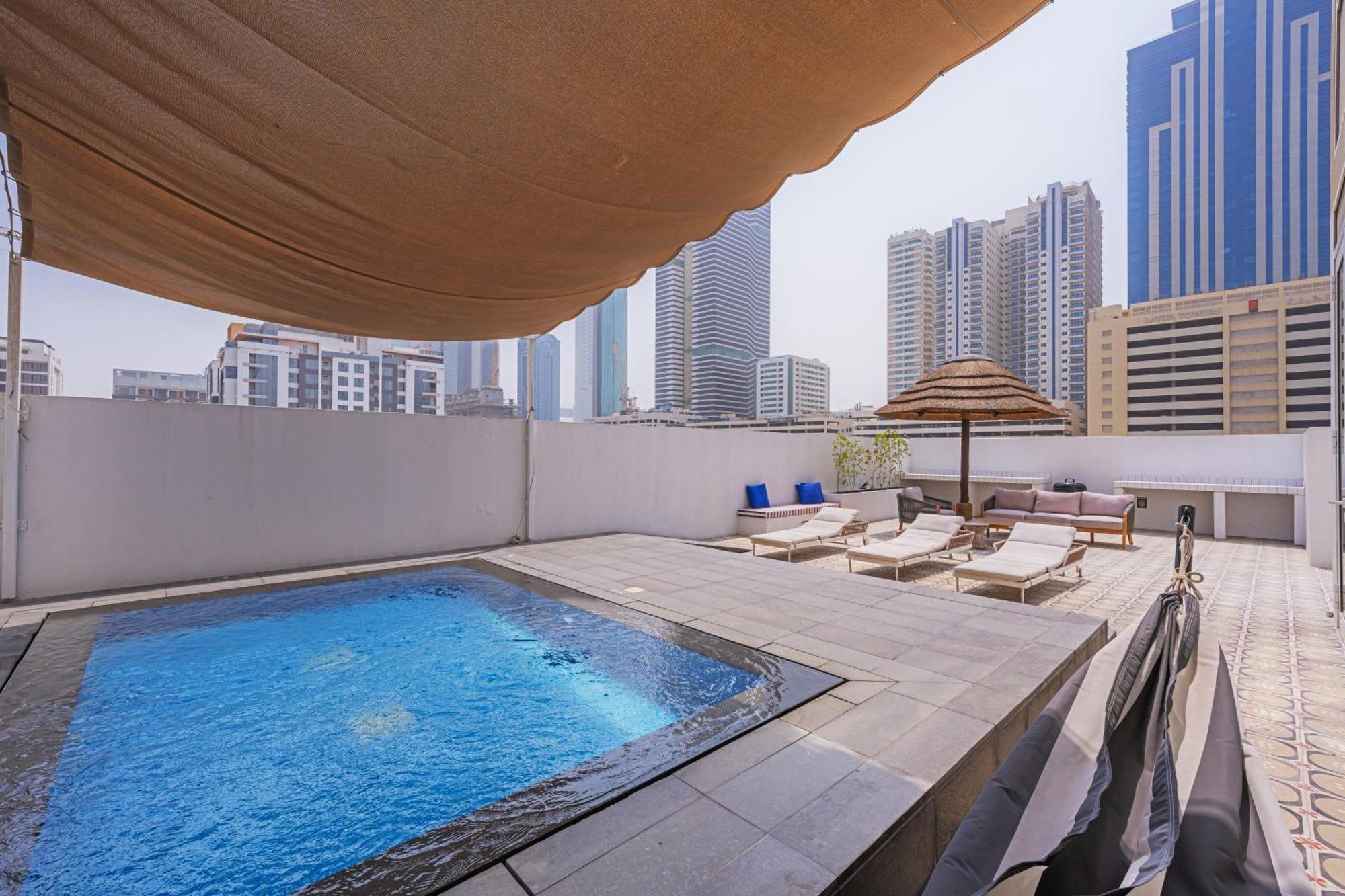 Suite Private Pool