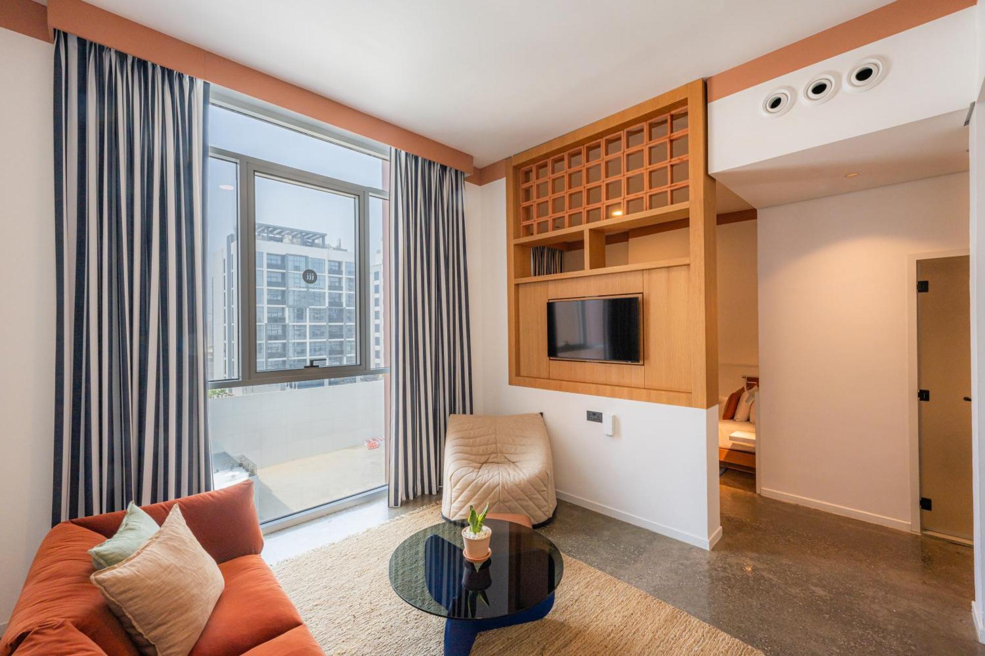 Executive Suite