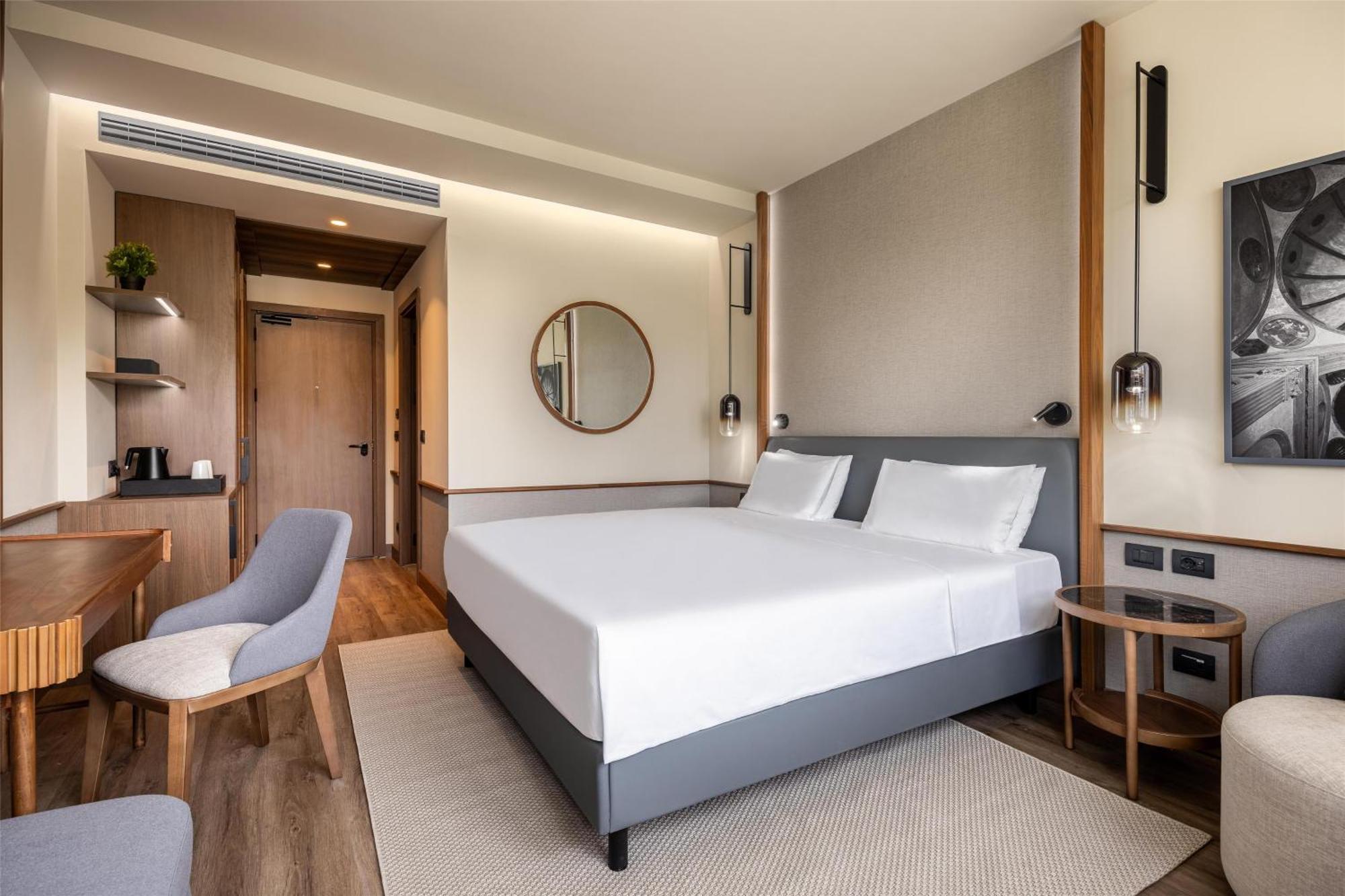 Premium Room