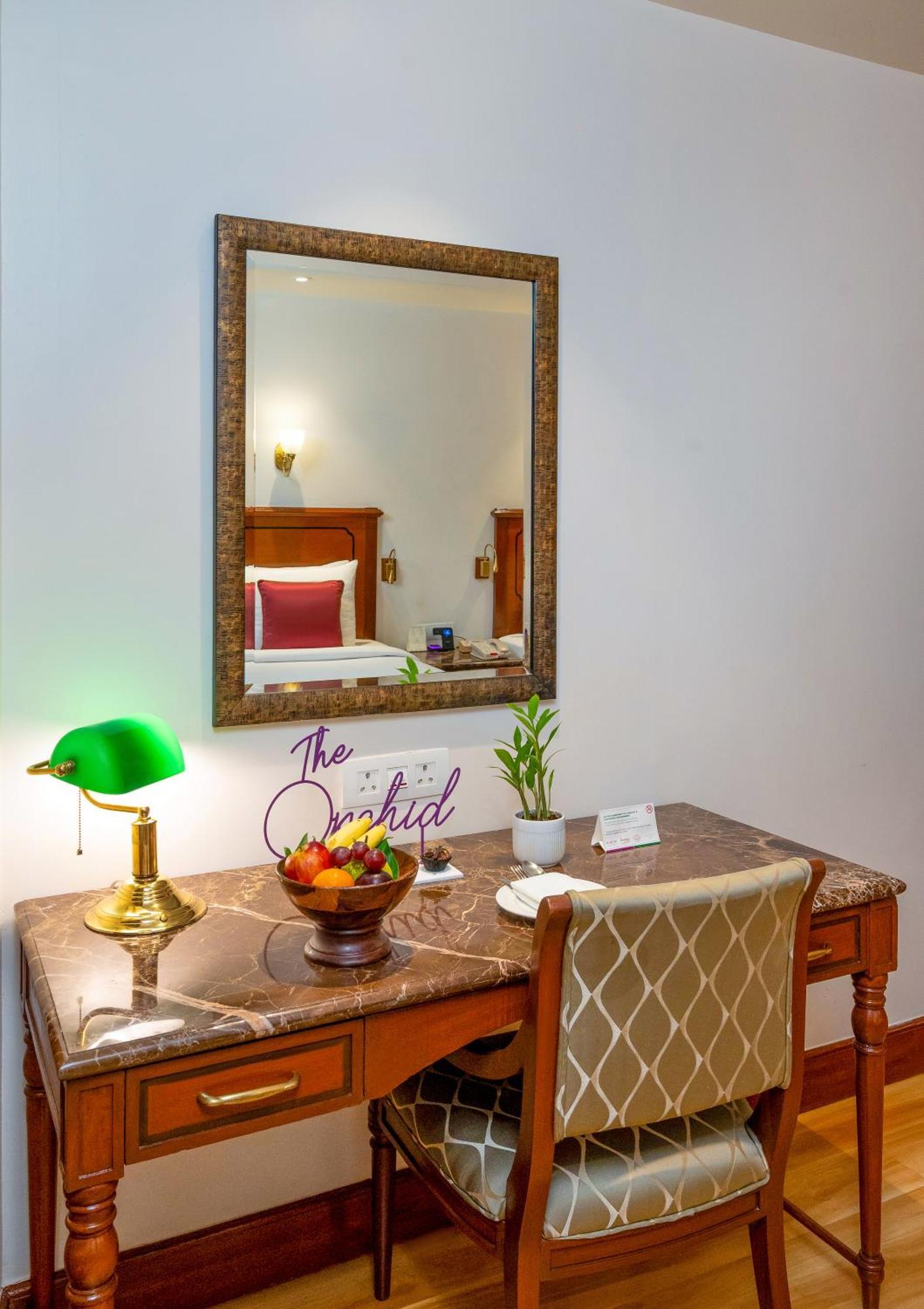 Premier Room King or Twin Bed