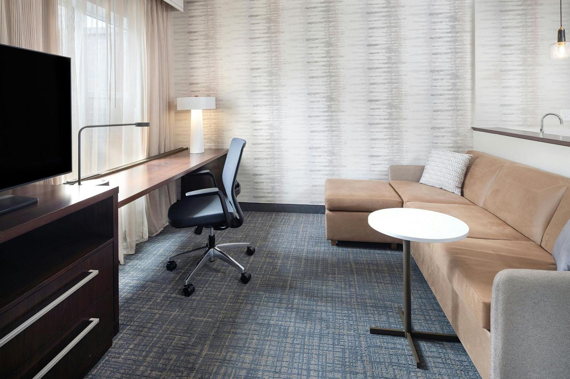 One-Bedroom Suite