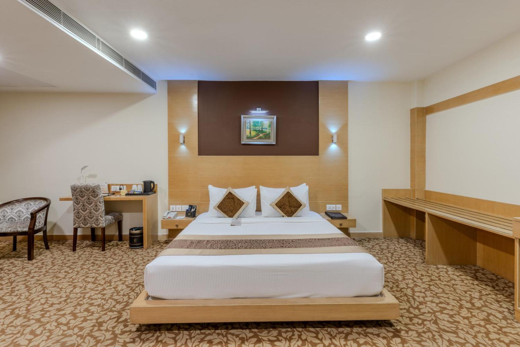 Deluxe Room on FnB Spa