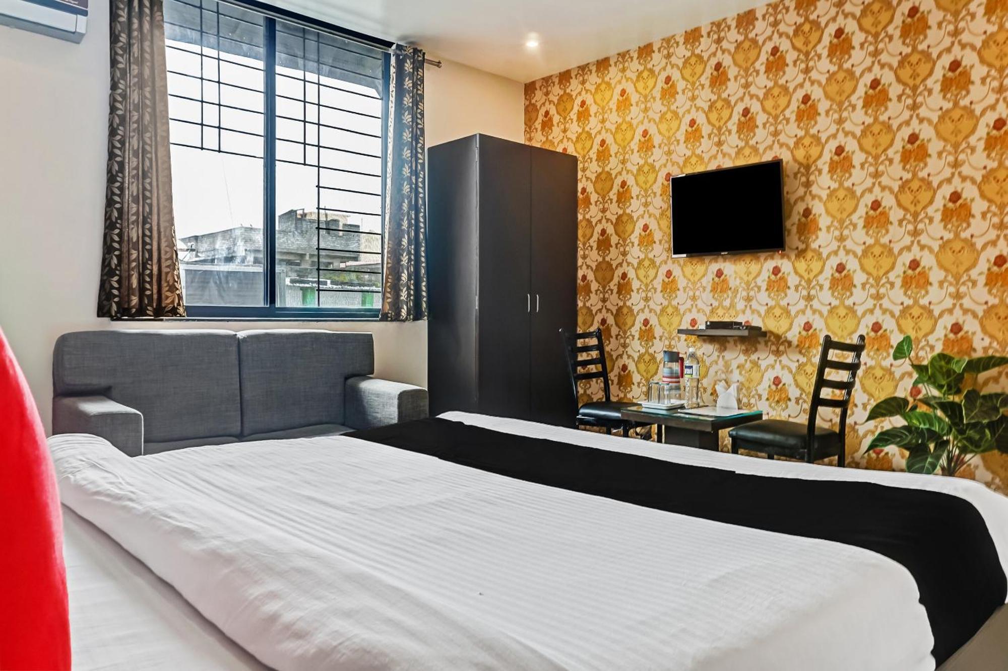 Standard Double Room,1707043892:JPEG