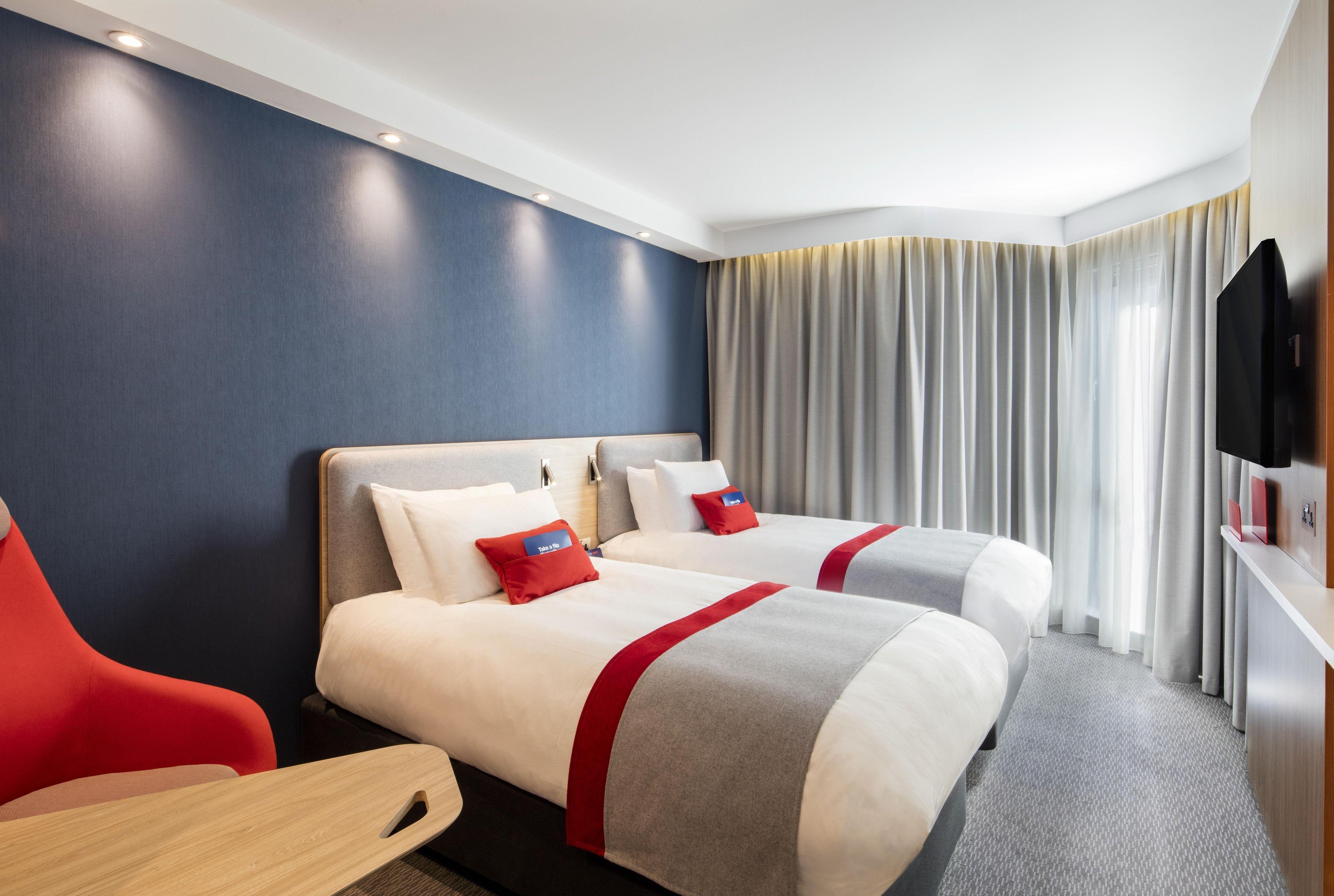 Standard Twin Room with Free Hot Breakfast,1707790509:JPEG