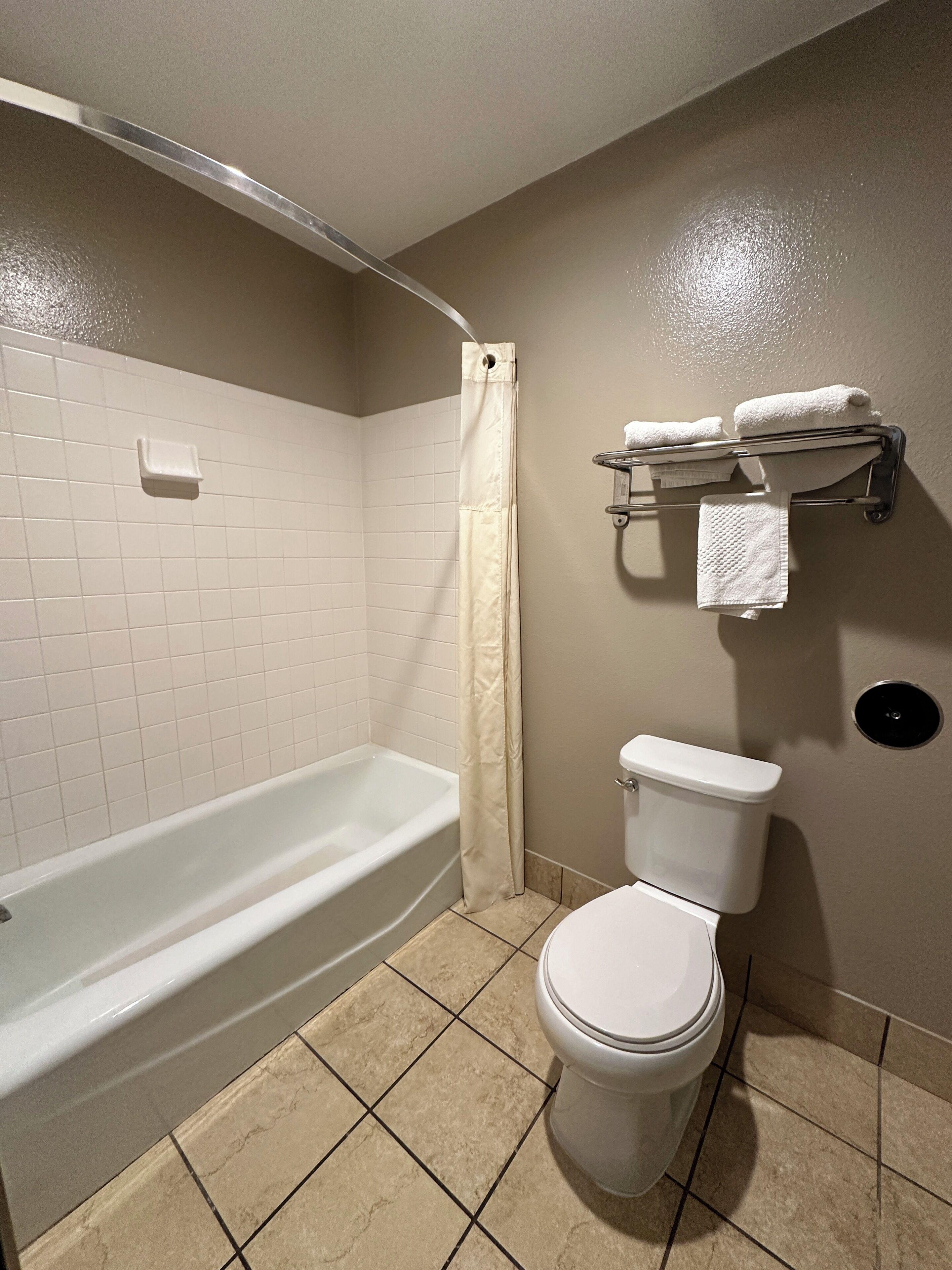 King Room with Whirlpool - Non-Smoking