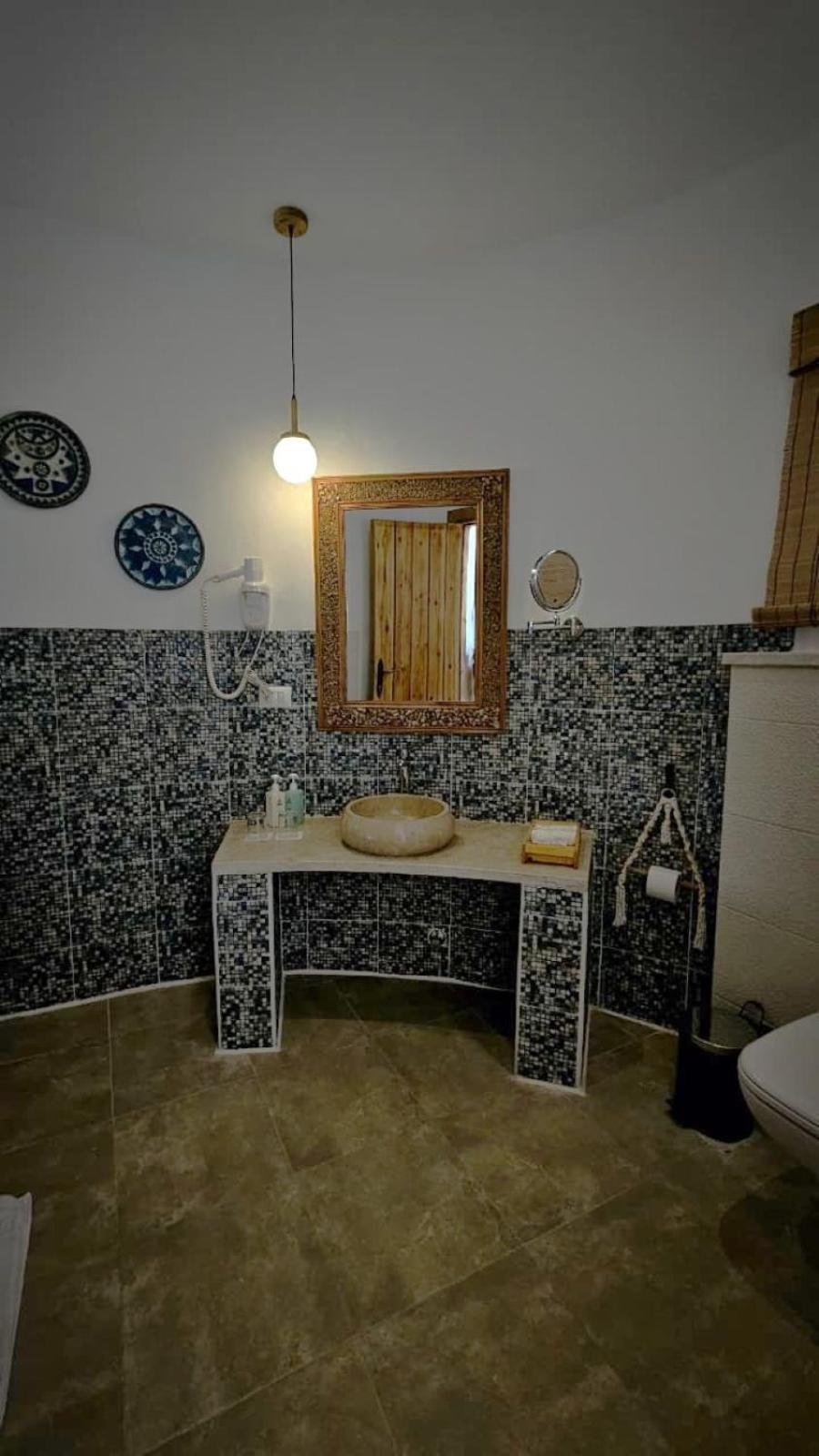Nile Suite