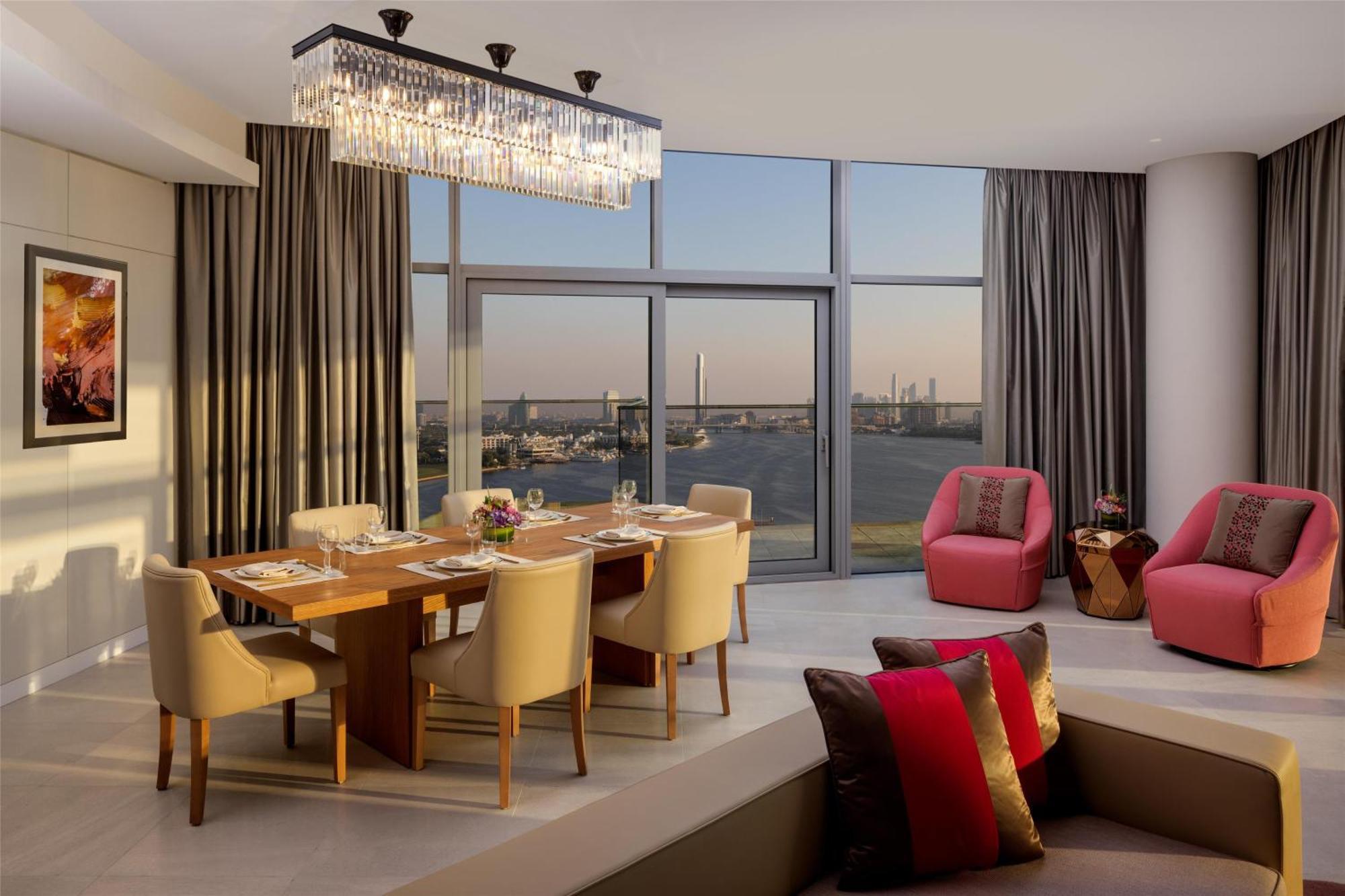 Two-Bedroom Apartment Creek View Terrace