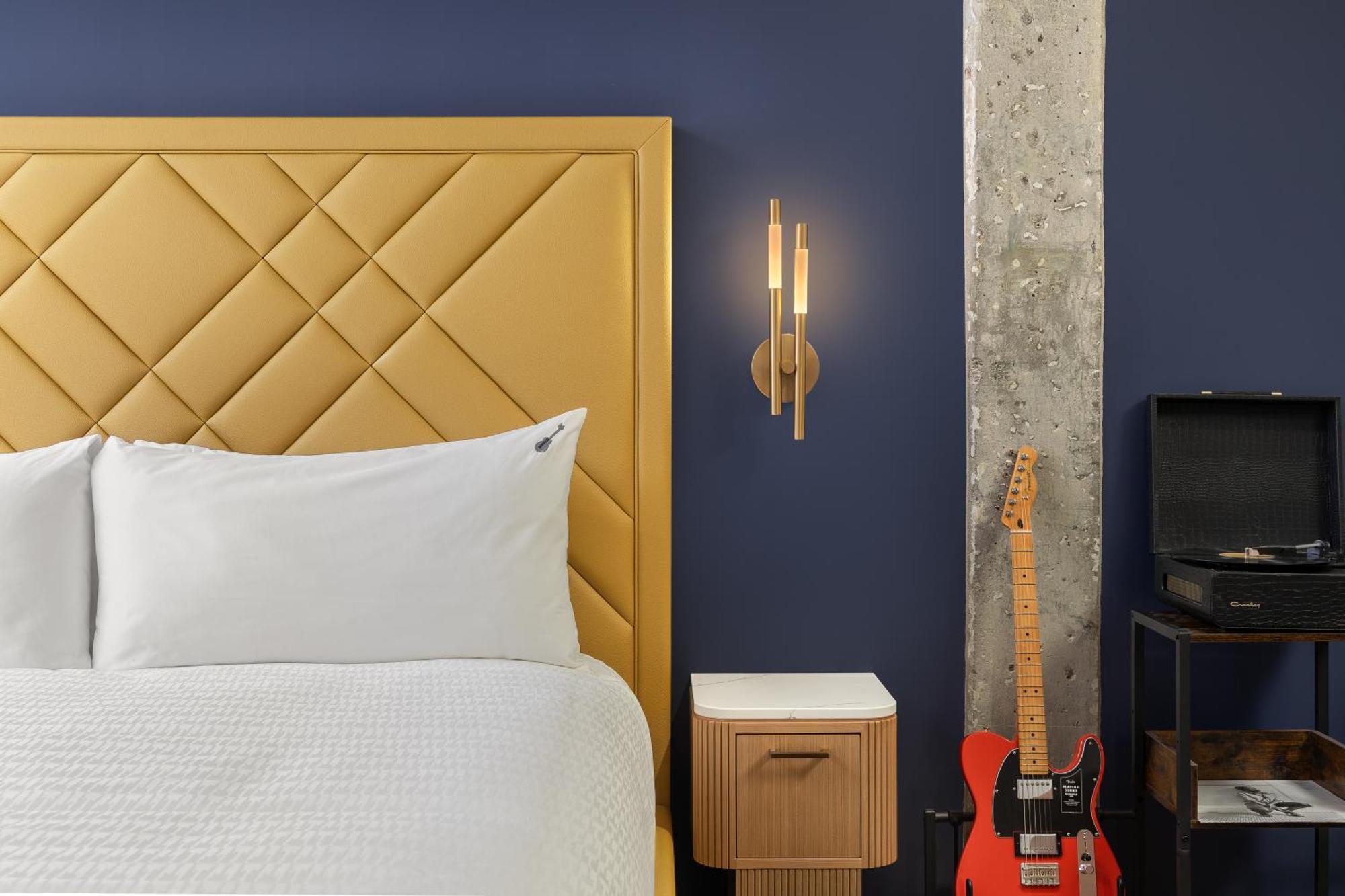 Platinum King Terrace Suite with Disability Access